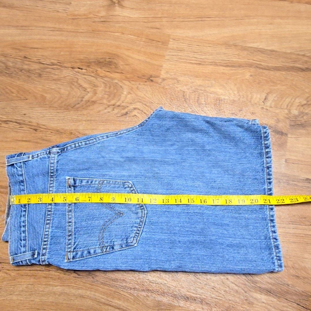 Levi's Vintage Levi's 550 Denim Shorts Blue Distressed 34 Size US 34 / EU 50 - 14 Thumbnail