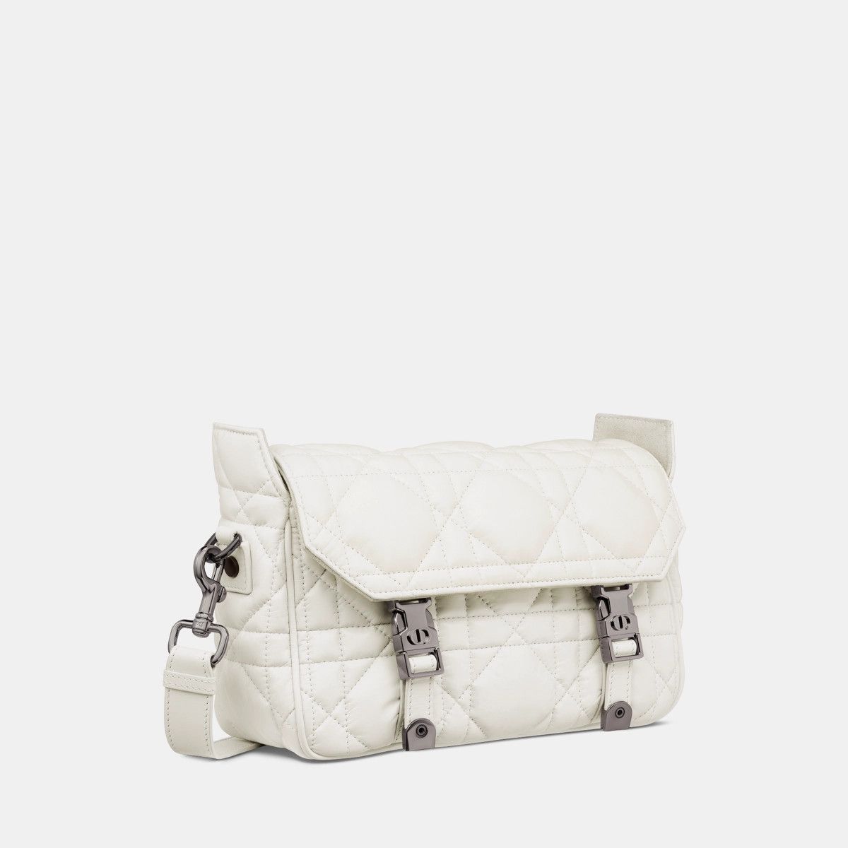Dior o1bcso1str1124 Size: OS /Small Diorcamp Bag in White Size ONE SIZE - 1 Thumbnail