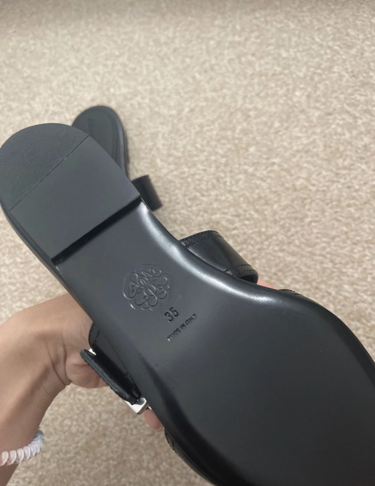 Alexander McQueen Alexander McQueen buckled leather mules. UK2-2.5, EU35 Size US 5 / IT 35 - 9 Thumbnail