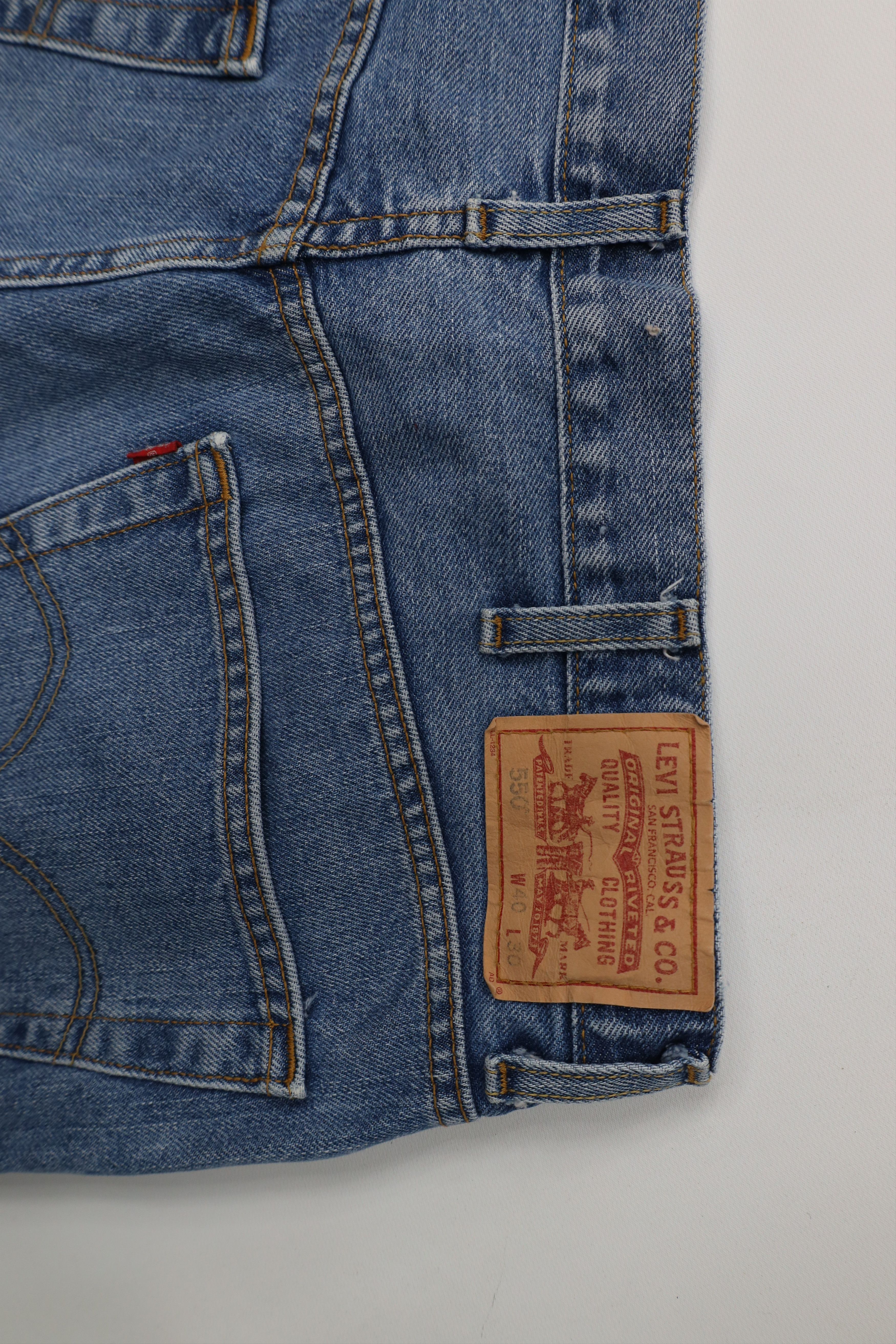 Levi's Vintage Y2K Levis 550 Relaxed Fit Denim Jeans Blue Cotton Size US 40 / EU 56 - 14 Thumbnail