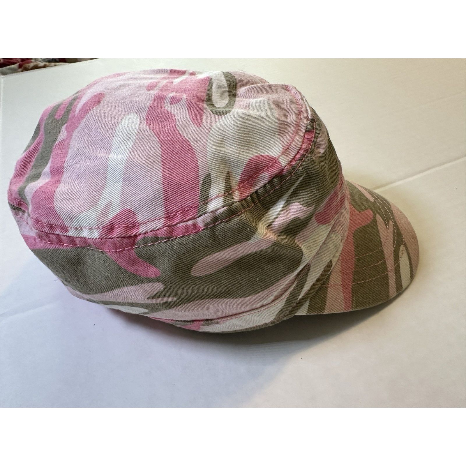 John Deere John Deere Pink Camo Military Cap/Hat L/XL Strap Back 2011 Size ONE SIZE - 7 Thumbnail