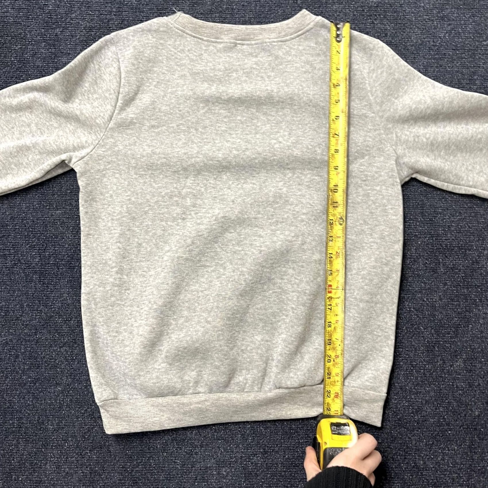 Vintage Paris Eiffel Tower Sweatshirt Womens Medium Gray Pullover Graphic Crewneck Cozy Size M / US 6-8 / IT 42-44 - 4 Thumbnail