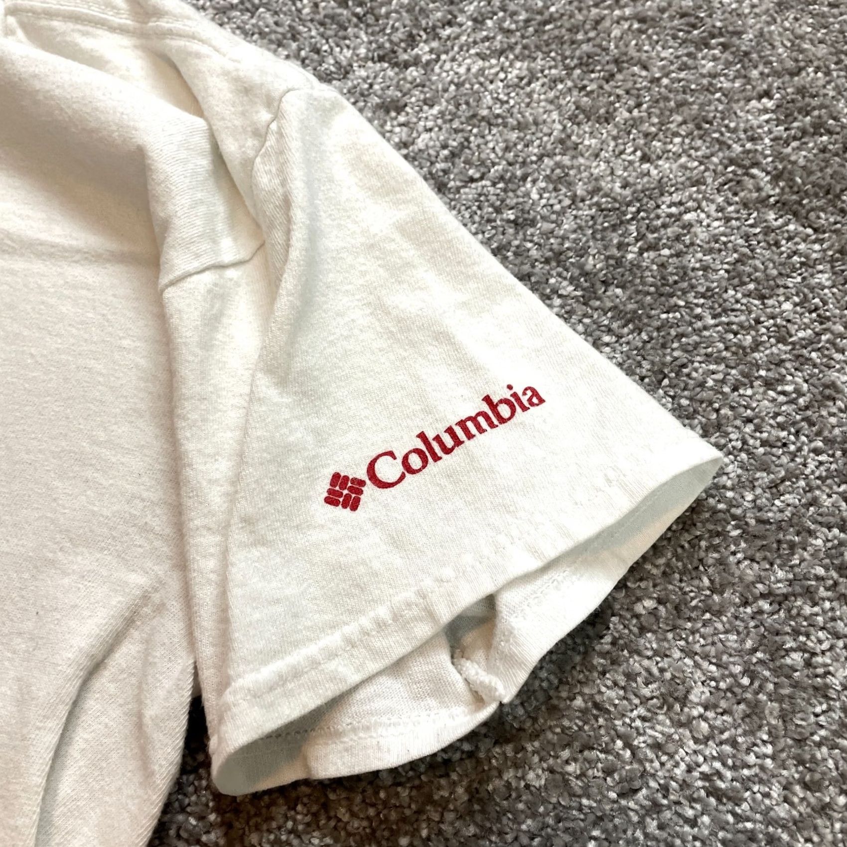 Logo 7 Columbia Shirt Mens Medium White Short Sleeve Logo Outdoor Hiking Adult Size US M / EU 48-50 / 2 - 4 Thumbnail