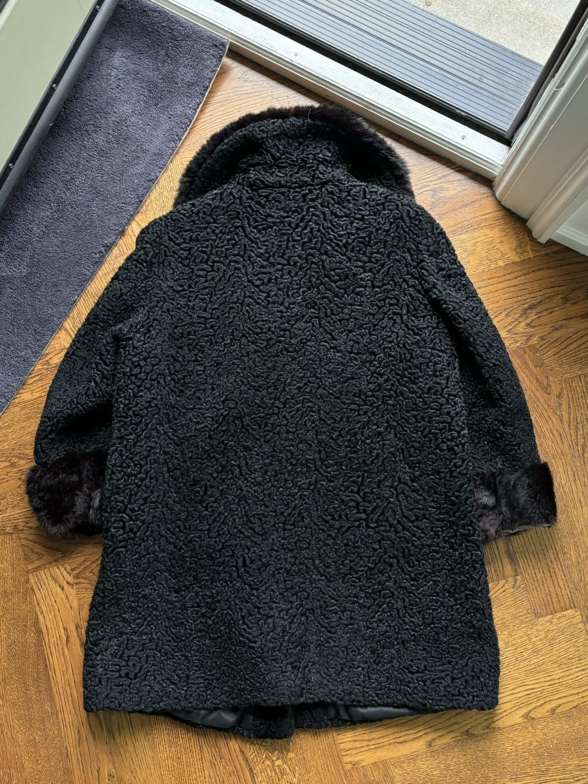 Vintage 1960s Astrakhan Coat Vintage Persian Lamb Wool Fur Trim Pea Size US XS / EU 42 / 0 - 15 Thumbnail