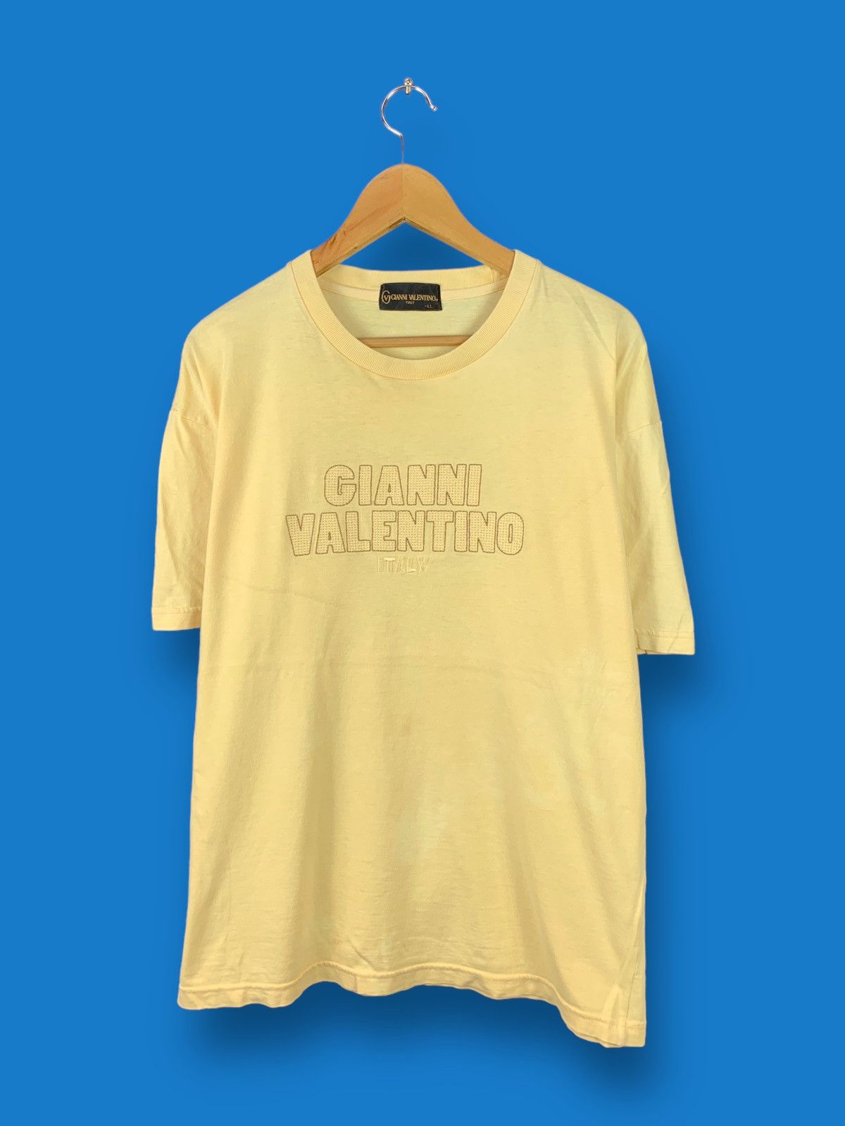 image of Steals! Gianni Valentino Spellout Embroided Designer Tee in Yellow, Men's (Size Large)