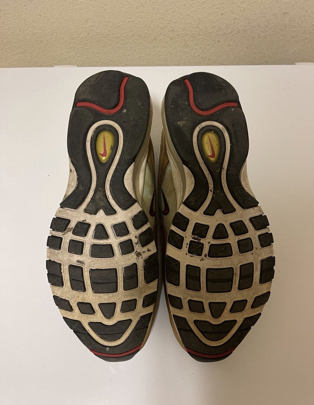 Nike Nike Air Max 97 Metallic Gold Size US 11.5 / EU 44-45 - 7 Thumbnail