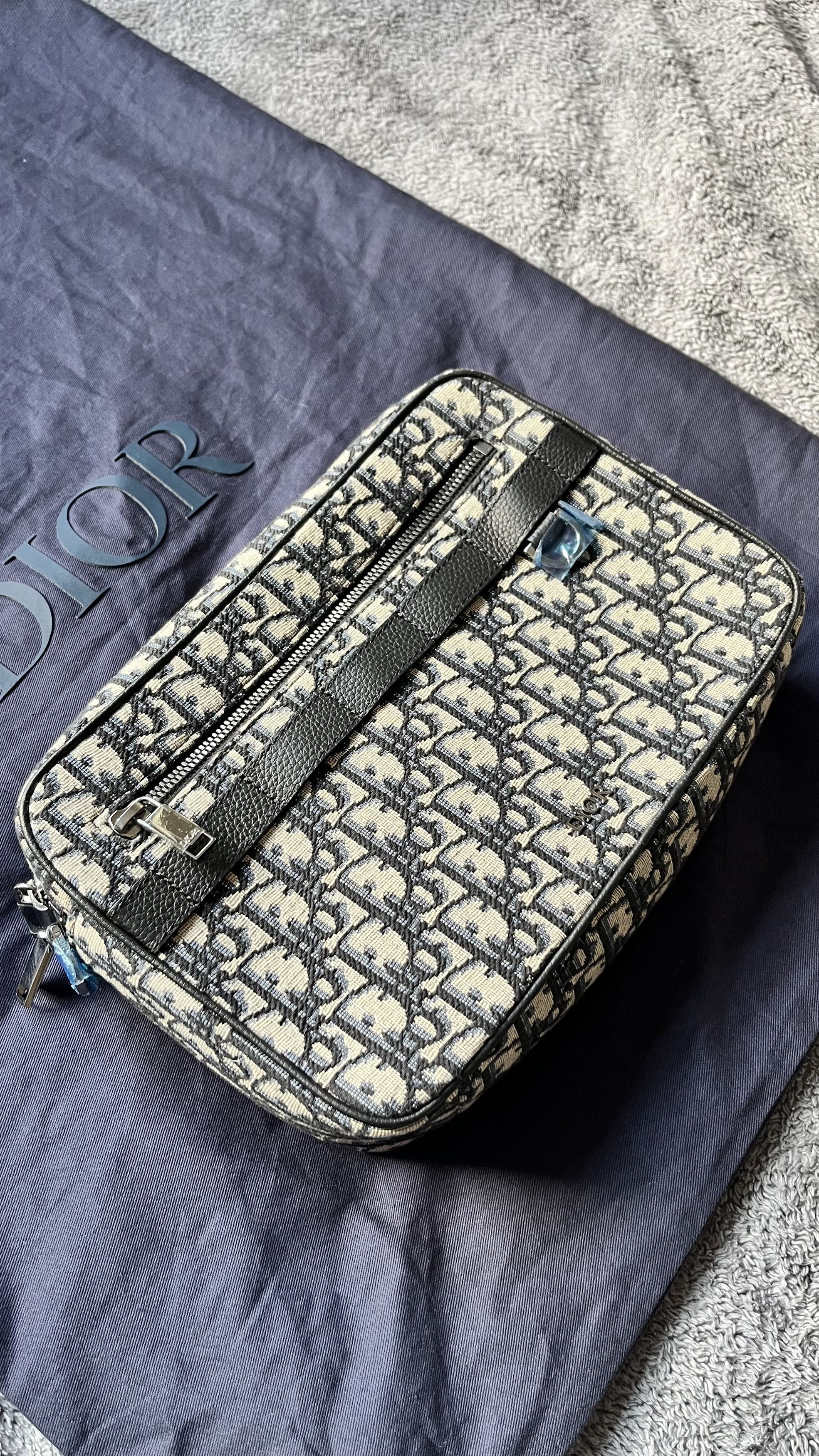 Dior Dior Maxi Safari Bag with Strap Size ONE SIZE - 2 Thumbnail