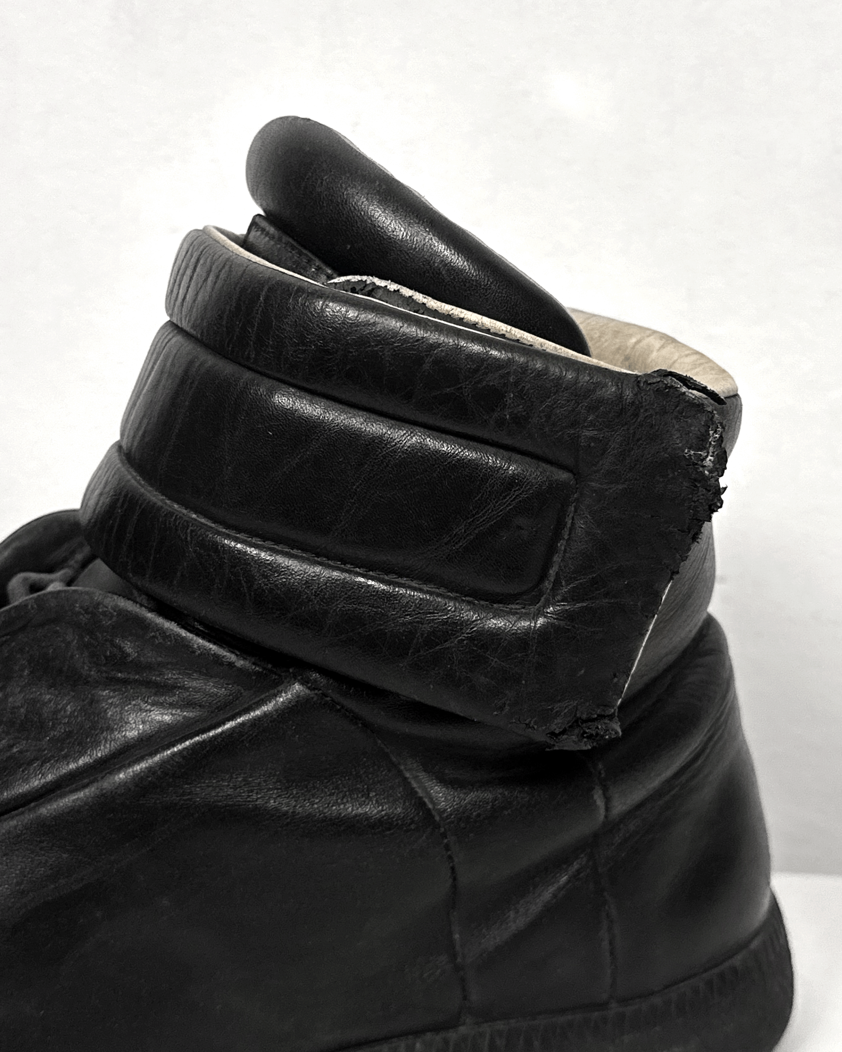 Maison Margiela Maison Margiela Future High Black Sneakers Size US 12 / EU 45 - 8 Thumbnail