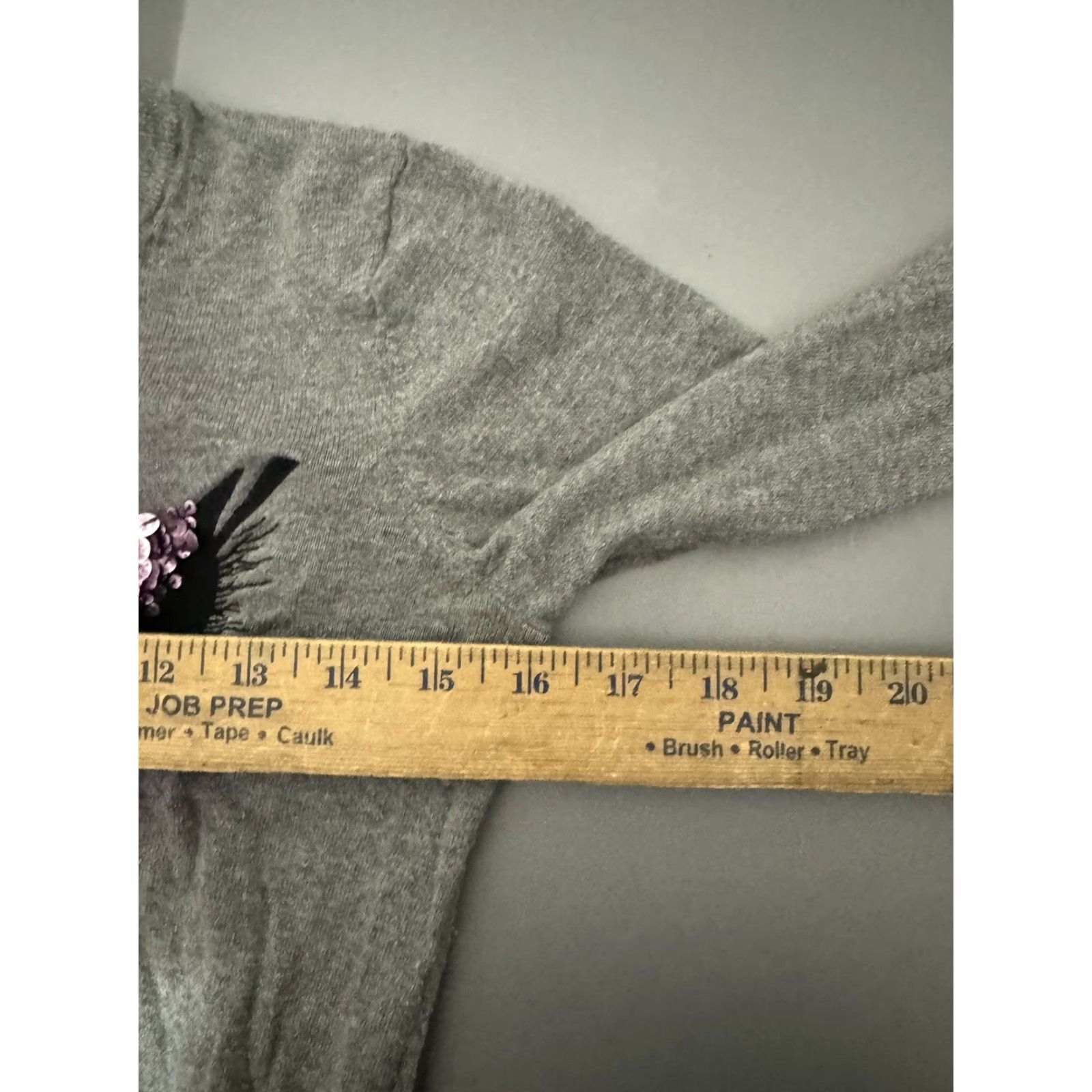 French Connection FRENCH CONNECTION Gray Eye Lash Sequined Sweater Pullover Women Size Small Size S / US 4 / IT 40 - 5 Thumbnail