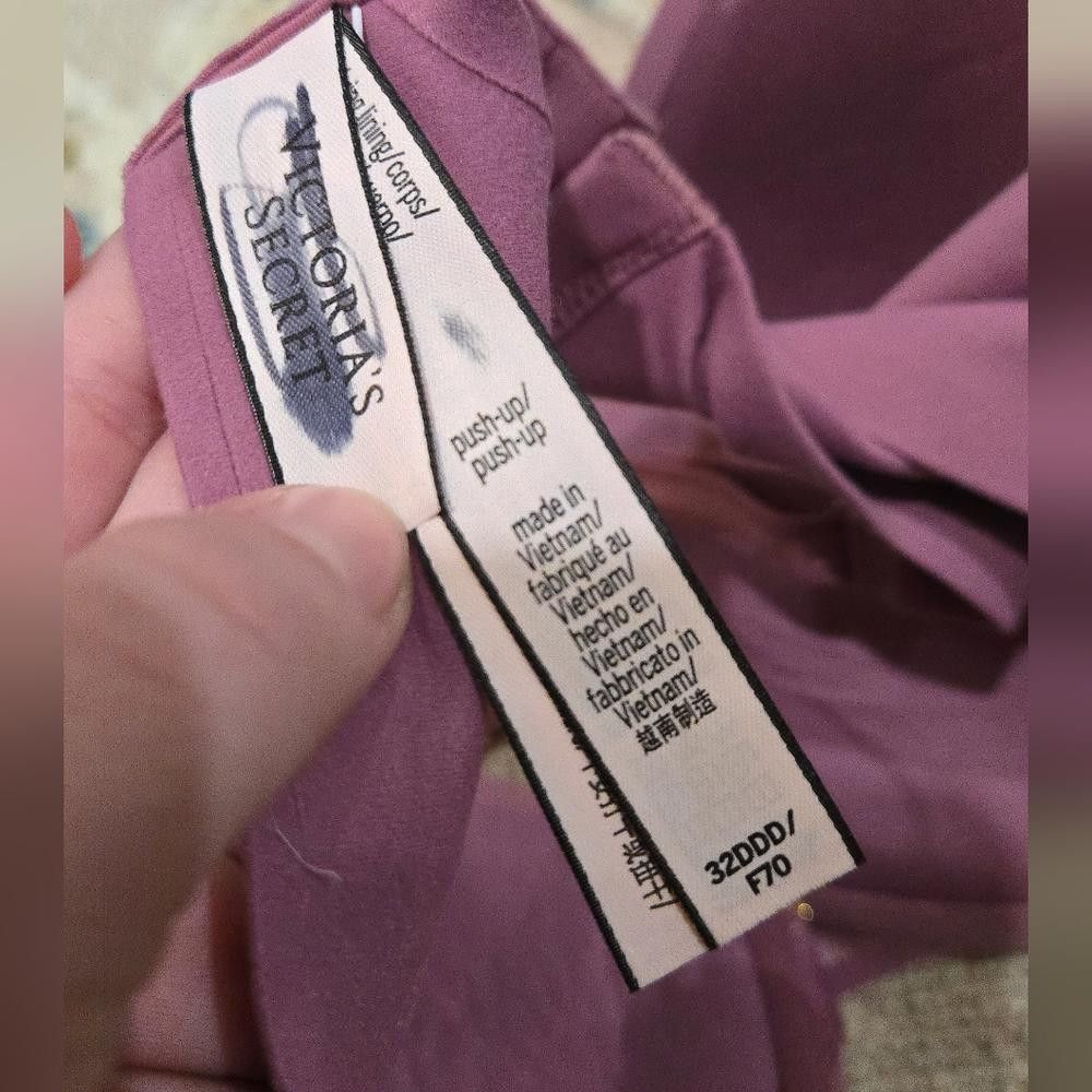 Designer Victorias Secret Push Up Bra Size ONE SIZE - 5 Thumbnail