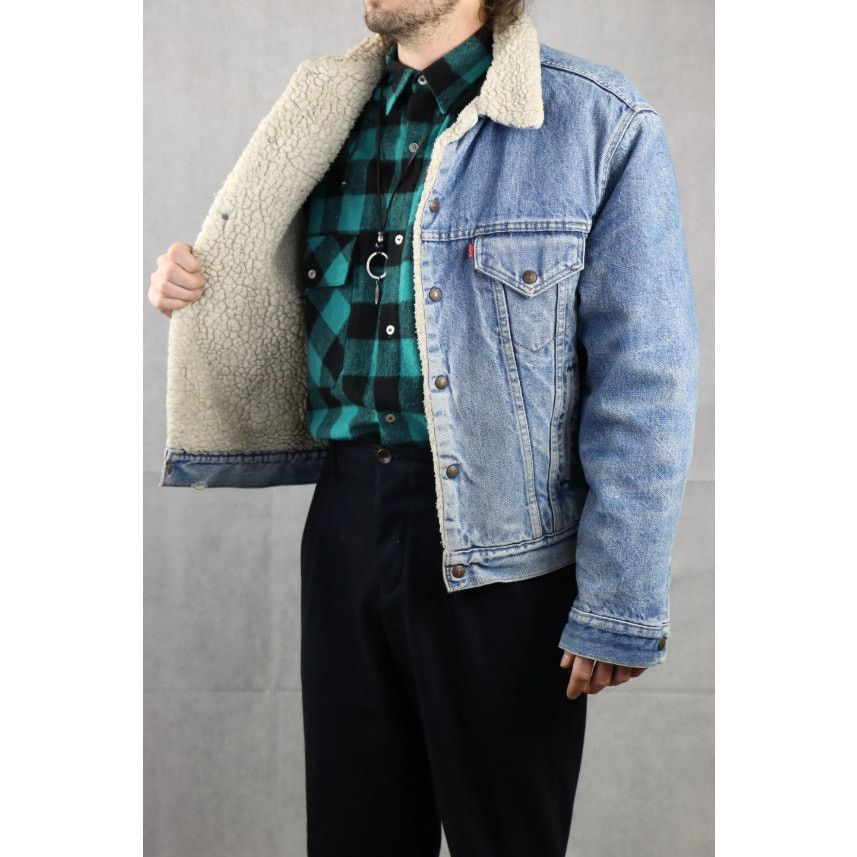 Levi's Vintage 90s Levi's Sherpa Lined Blue Denim Jacket Men's 34R Size US M / EU 48-50 / 2 - 2 Thumbnail