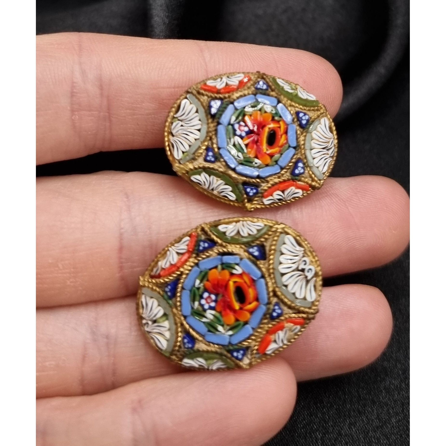 Vintage Vintage 1950s-1960s Italian Micro Mosaic Clip-On Earrings Size ONE SIZE - 4 Thumbnail