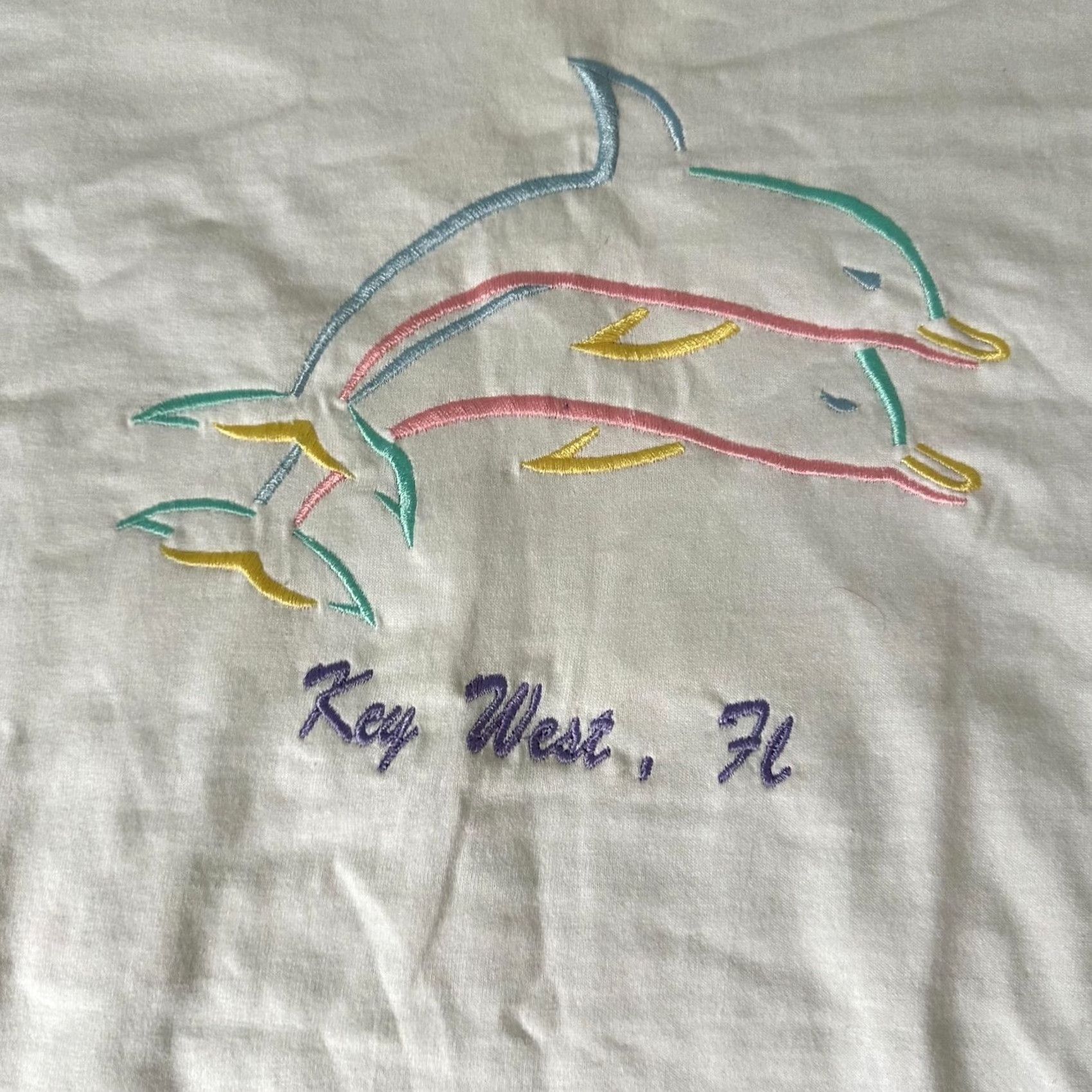 Vintage VINTAGE Key West Shirt Adult XL White Rainbow Mens Size US XL / EU 56 / 4 - 2 Thumbnail