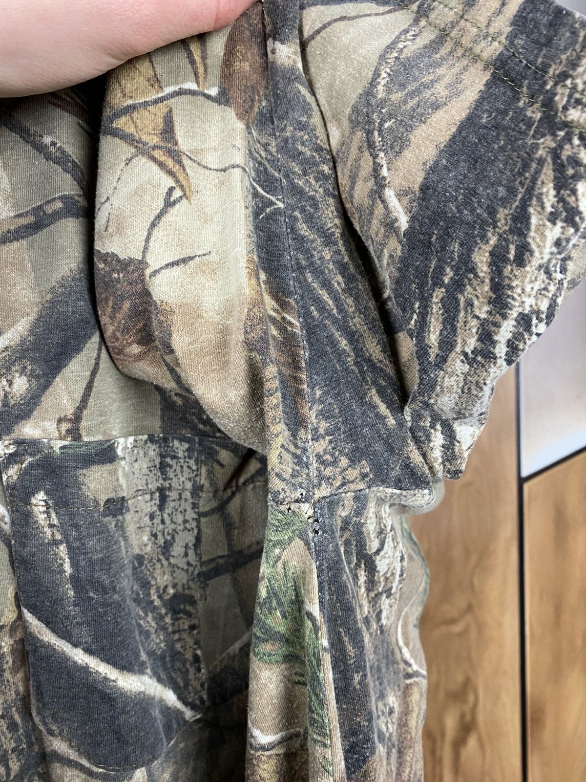 Realtree 🌳Vintage T-Shirt Realtree Overprint Monogram Tree Tee🌳 Size US XXL / EU 58 / 5 - 9 Thumbnail