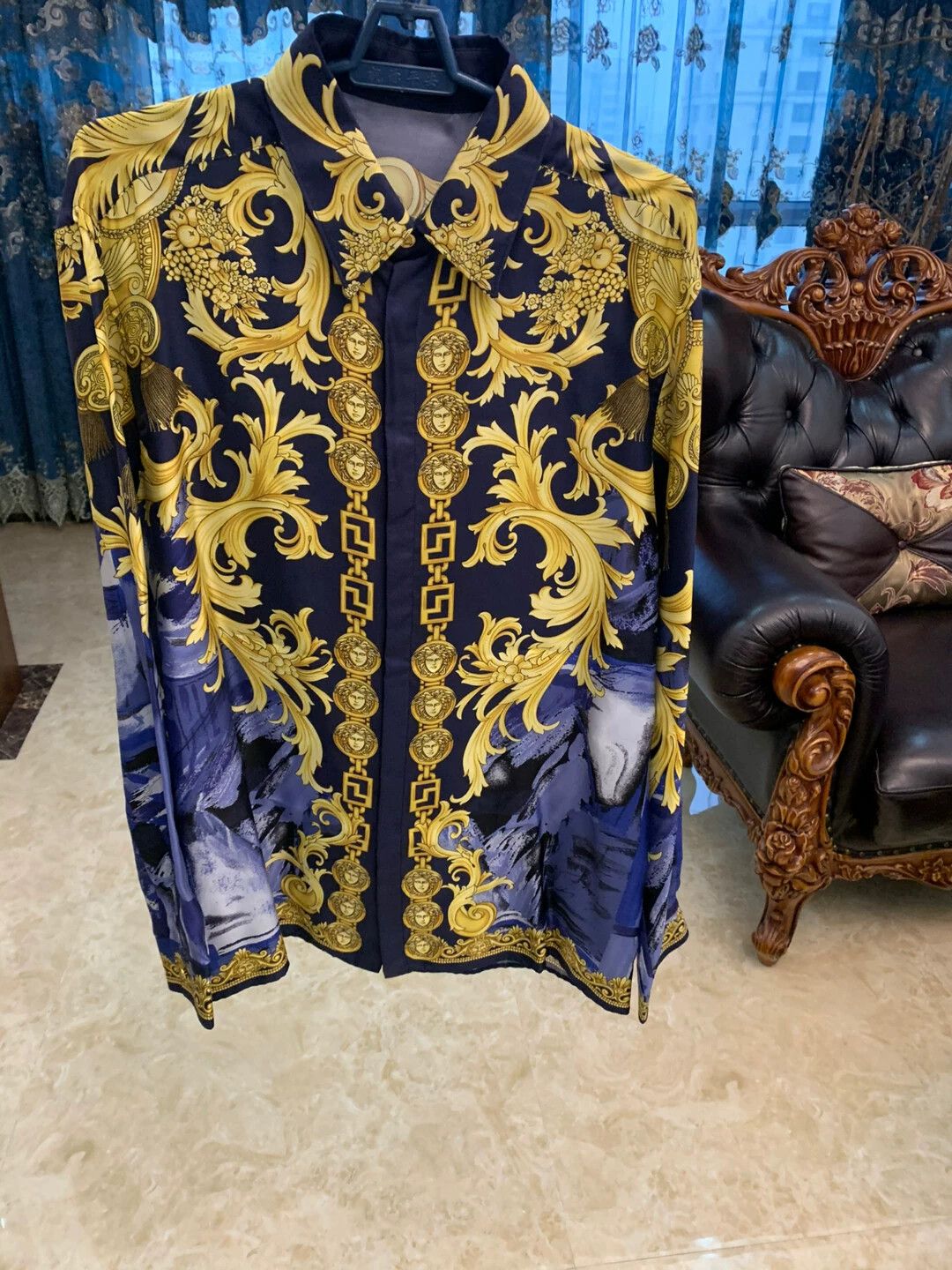 Versace Versace Men's Silk Baroque Classic Shirt Size US M / EU 48-50 / 2 - 4 Thumbnail