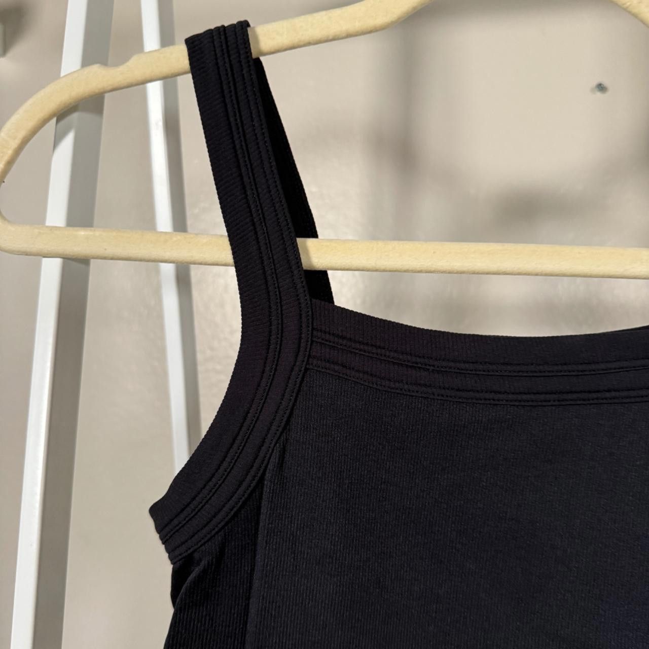 Urban Outfitters black ribbed tank top🖤 Size S / US 4 / IT 40 - 2 Thumbnail