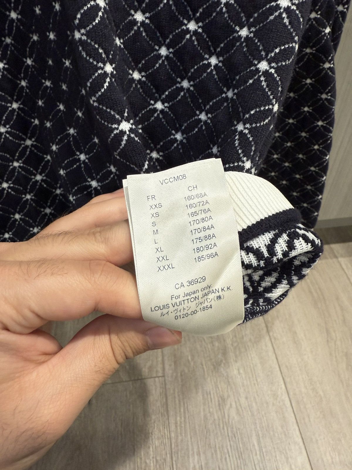 Louis Vuitton Louis Vuitton 3D Jacquard Flower Hoodie Size US M / EU 48-50 / 2 - 7 Thumbnail