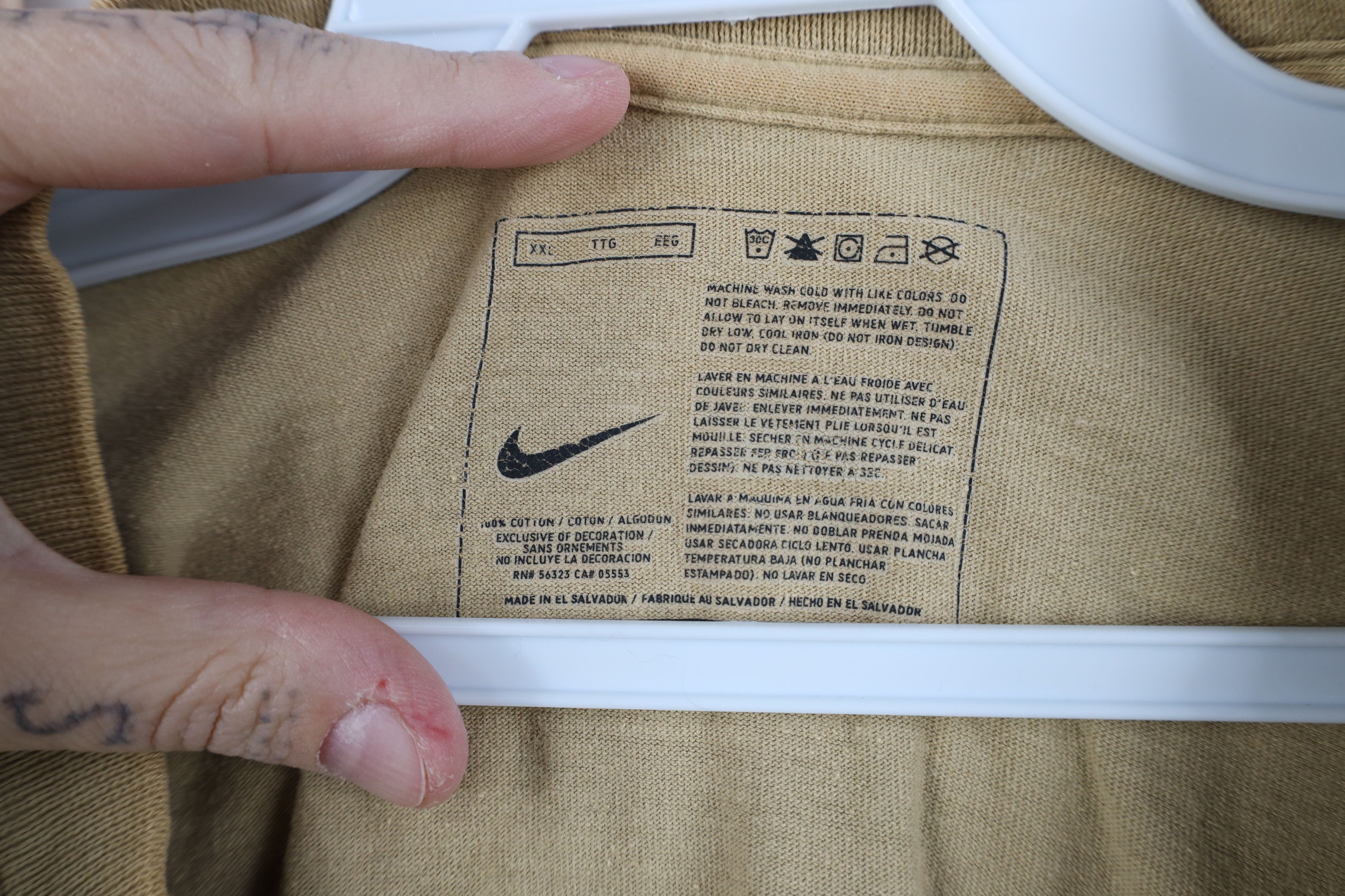 Nike Vintage Y2K Nike Travis Scott Mini Swoosh T-Shirt Sand Brown Size US XXL / EU 58 / 5 - 7 Thumbnail