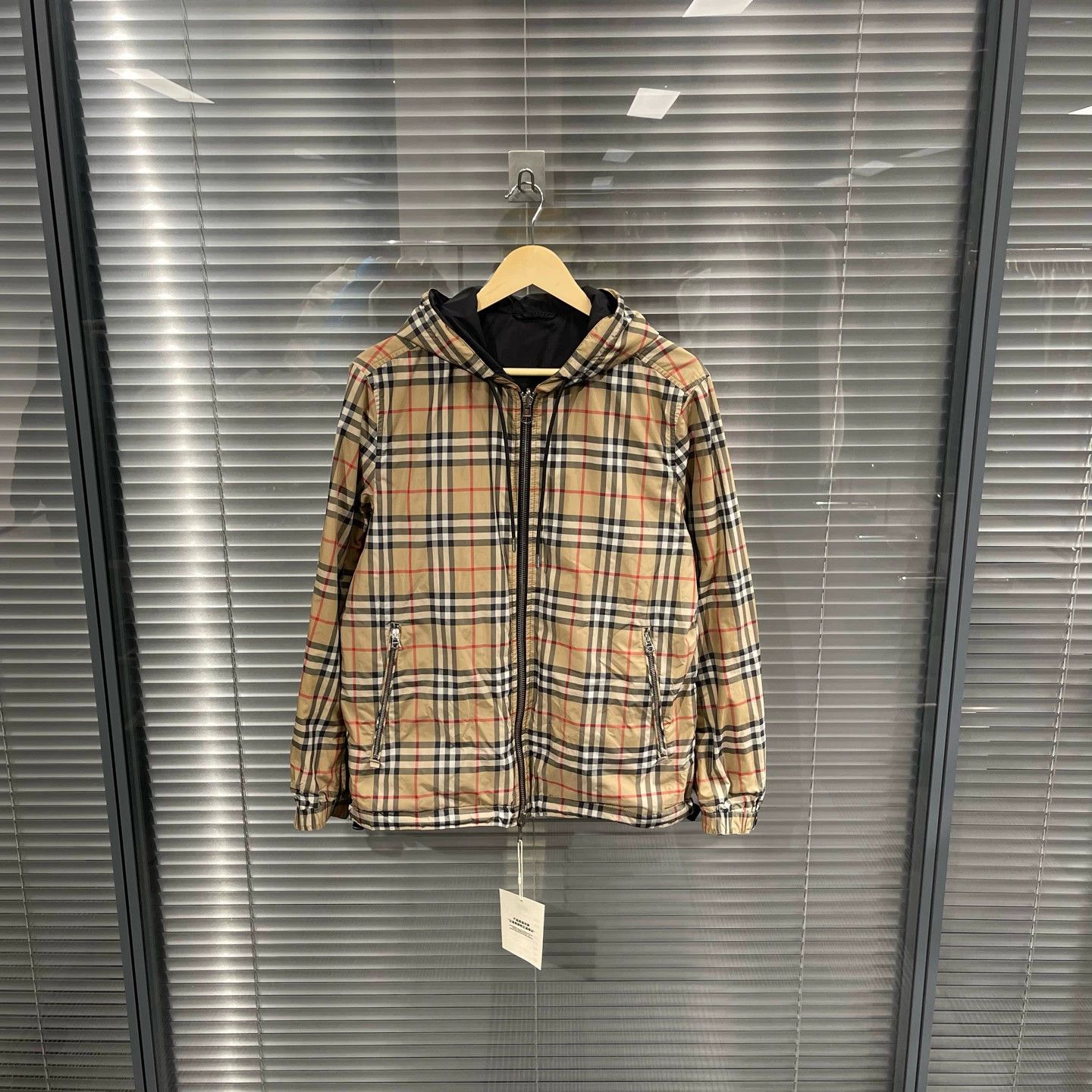 Burberry Burberry Classic Check Double-Faced Hooded Jacket L 95New Size US L / EU 52-54 / 3 - 3 Thumbnail