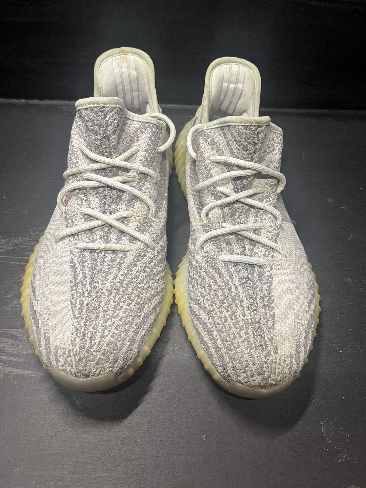 Adidas Adidas Yeezy Boost 350 V2 Size US 11 / EU 44 - 1 Thumbnail