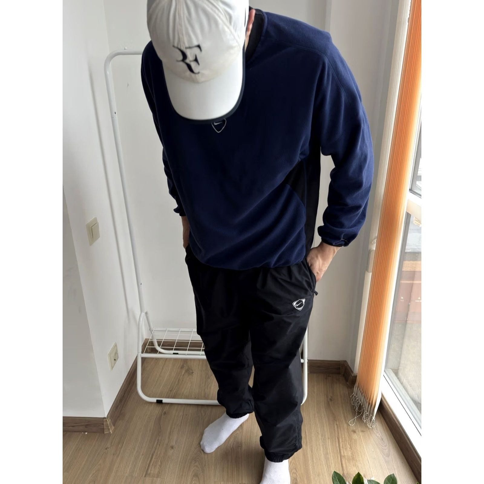 Nike Vintage Nike Track Suit Fleece Sweatshirt + Nylon Pants XL Men Size US XL / EU 56 / 4 - 3 Thumbnail
