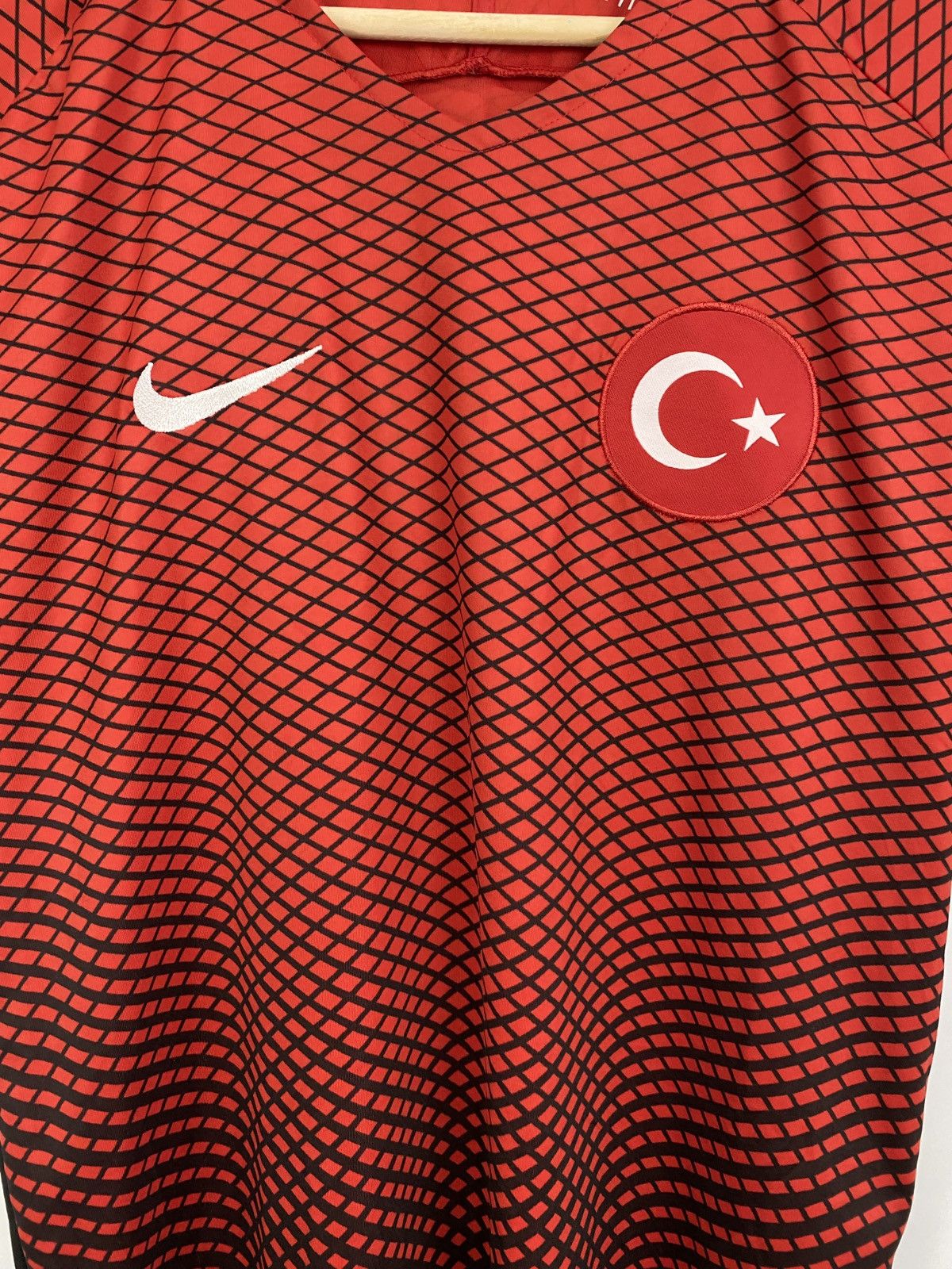 Nike 🇹🇷 2016 Nike Turkiye Soccer Jersey T-Shirt Y2K Turkey Y2K Size US M / EU 48-50 / 2 - 4 Thumbnail