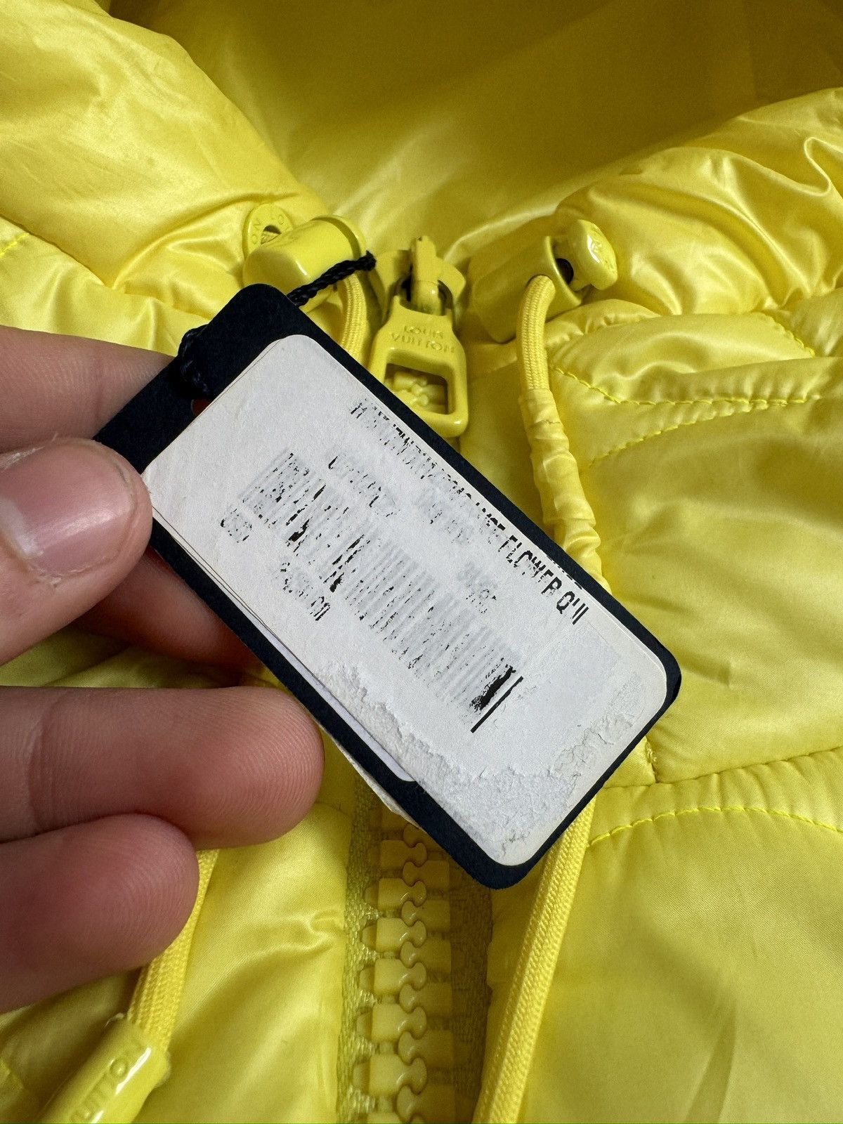 Louis Vuitton Louis Vuitton Yellow Flower Monogram Puffer Jacket Size US M / EU 48-50 / 2 - 5 Thumbnail