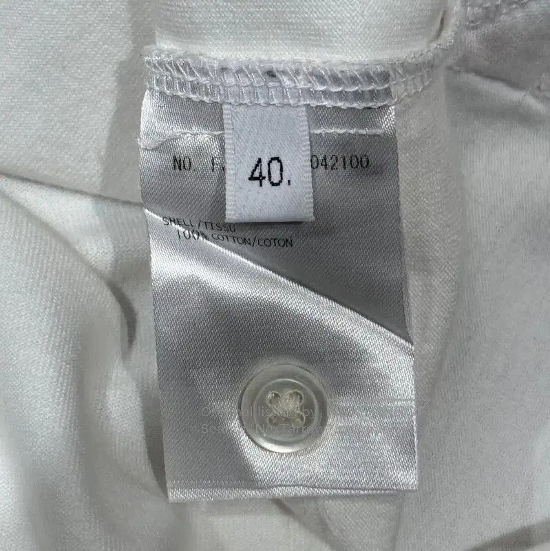 Thom Browne Thom Browne Women's Short Sleeve White T-Shirt . Size S / US 4 / IT 40 - 4 Thumbnail