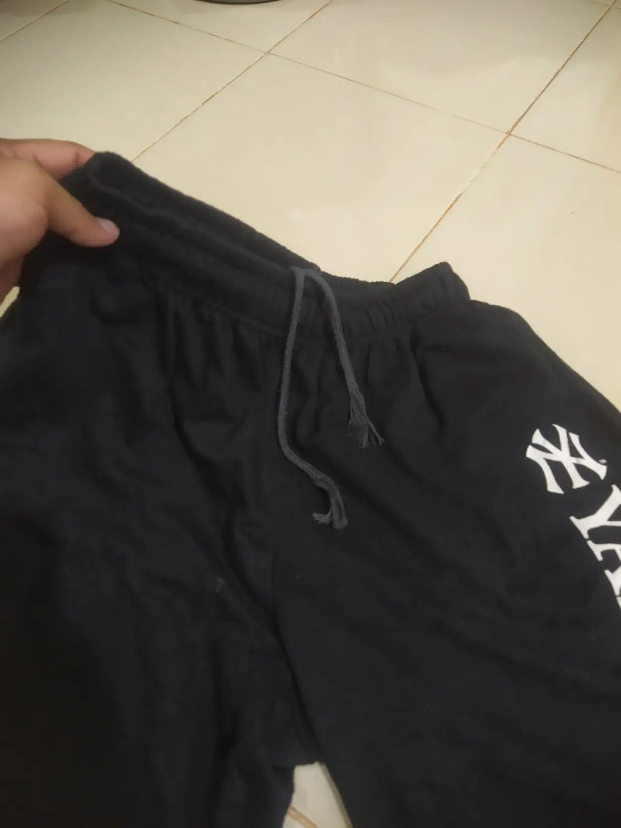 New York Yankees NEW YORK YANKEES Short pants Size US 33 - 8 Thumbnail