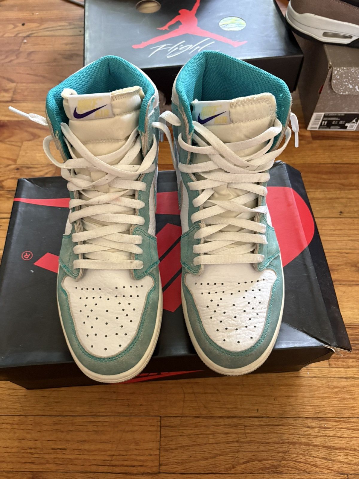 Jordan Brand Air Jordan Retro 1 Turbo Green Size US 11 / EU 44 - 3 Thumbnail