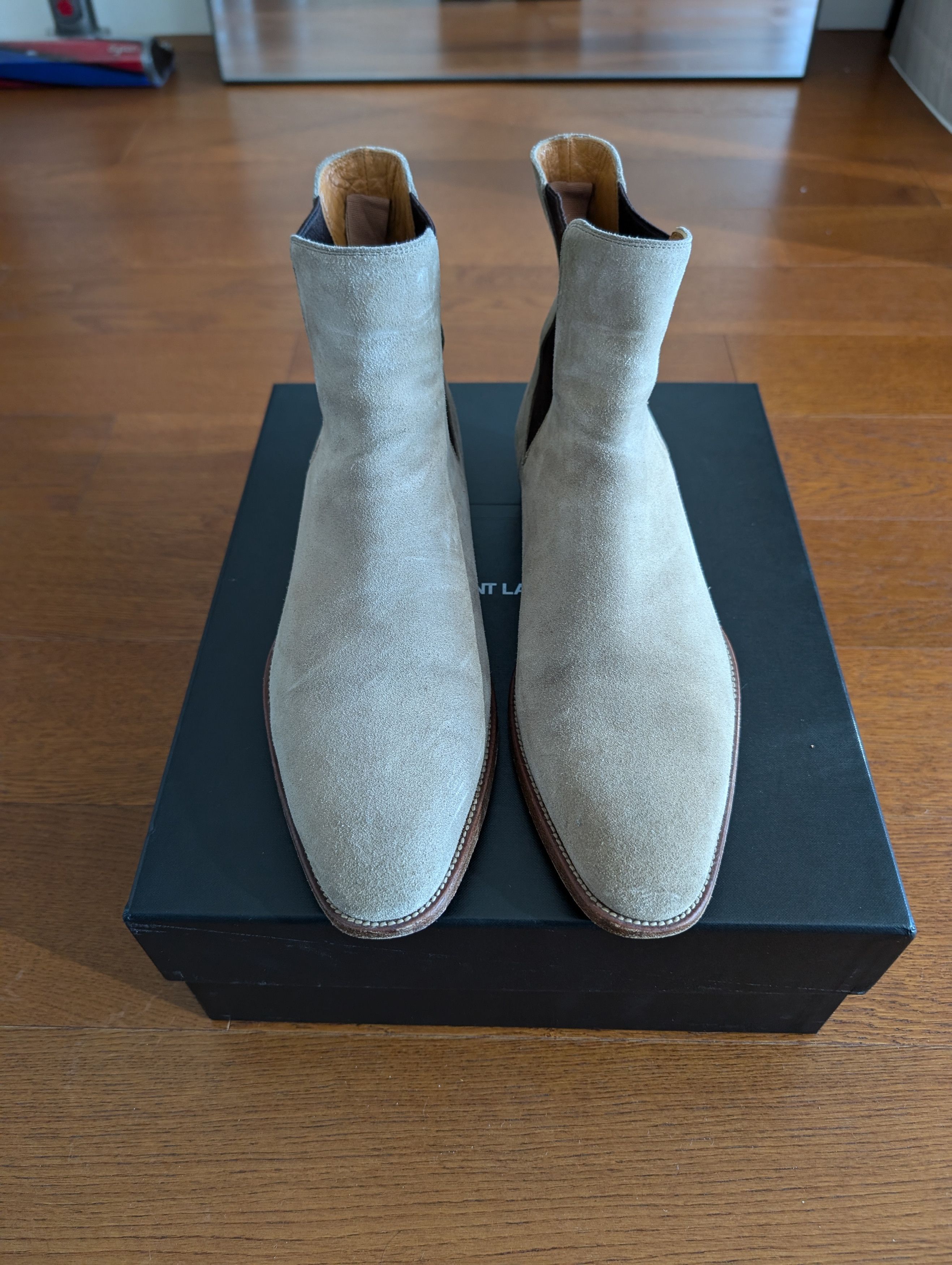 Saint Laurent Paris Saint Laurent Paris Wyatt Chelsea Boots 30 Sigaro Tan 42 9US Size US 9 / EU 42 - 4 Thumbnail