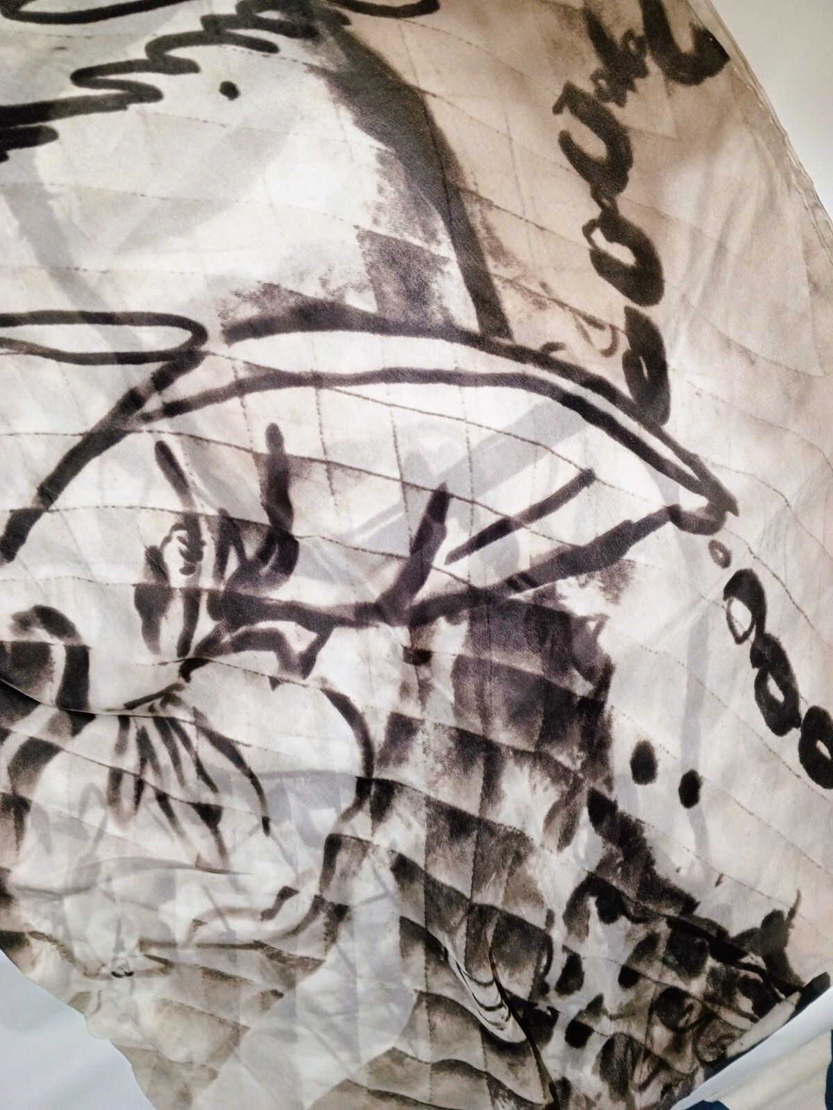 Chanel CHANEL Paris France CC Logo Woman Lady Silk Shawl Scarf Size ONE SIZE - 11 Thumbnail