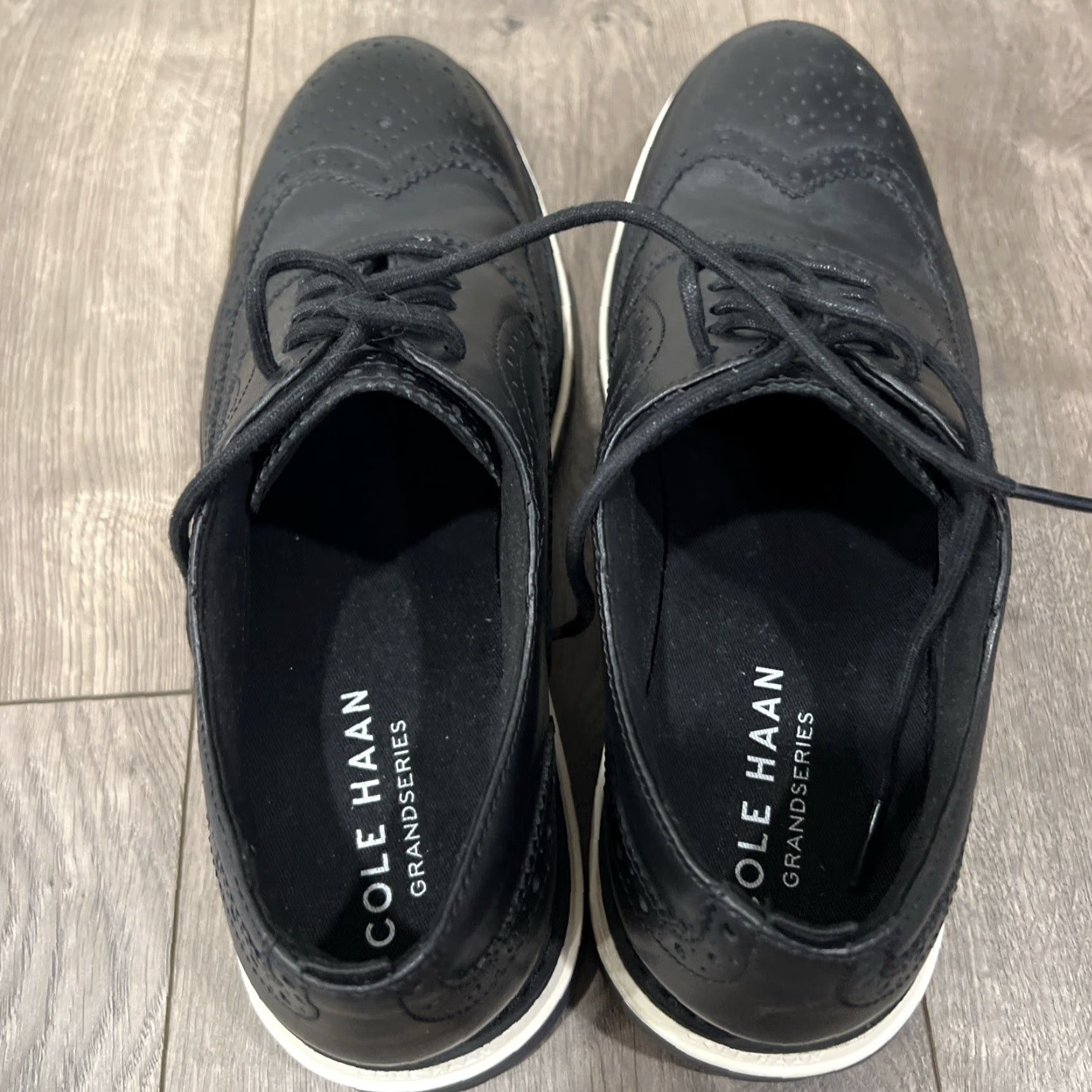 Cole Haan COLE HAAN Men's Wingtip Oxford Shoes Size 9.5 Black Leather-White Size US 9.5 / EU 42-43 - 6 Thumbnail