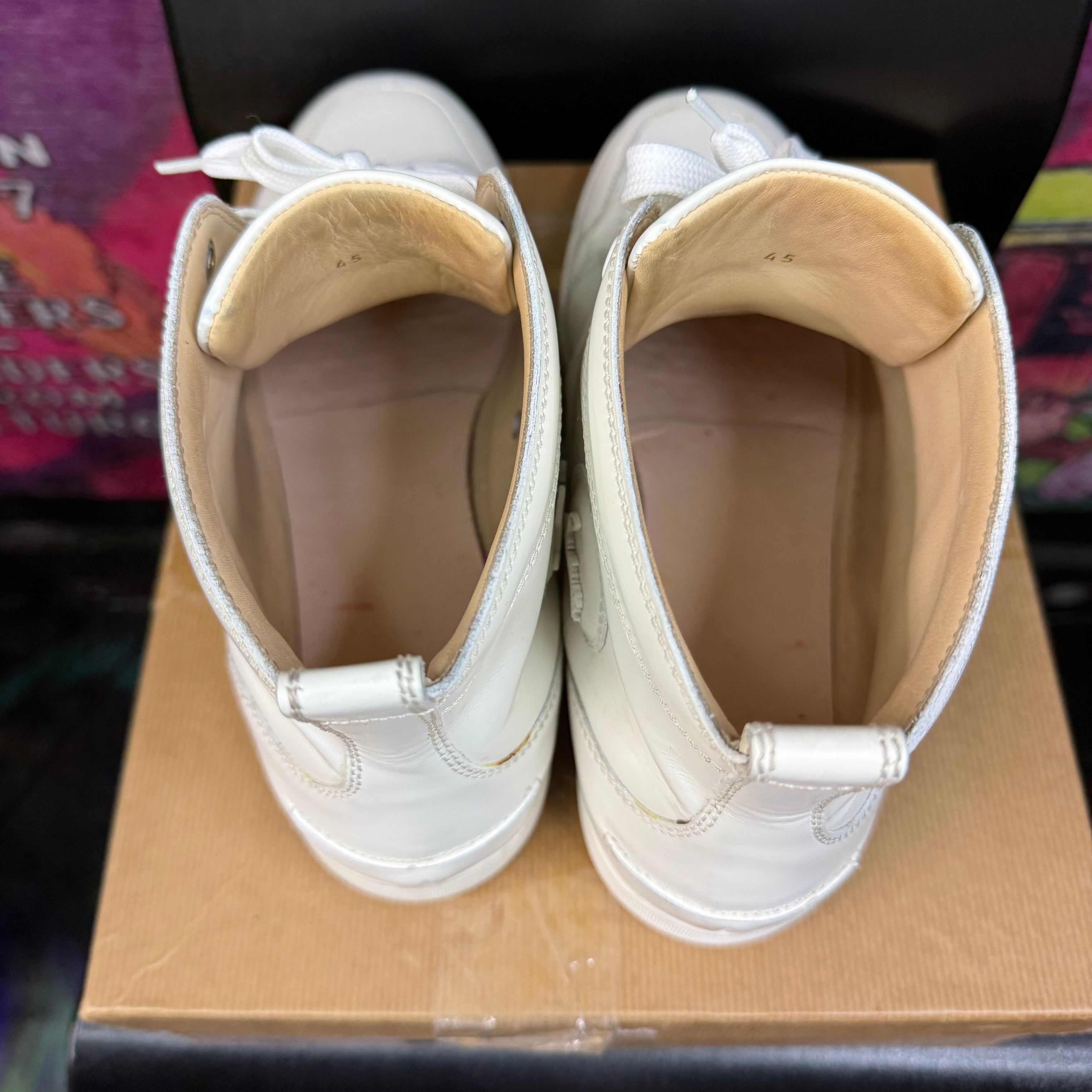 Christian Louboutin Christian Louboutin Louis White Calfskin Leather Sneaker Size US 12 / EU 45 - 8 Thumbnail