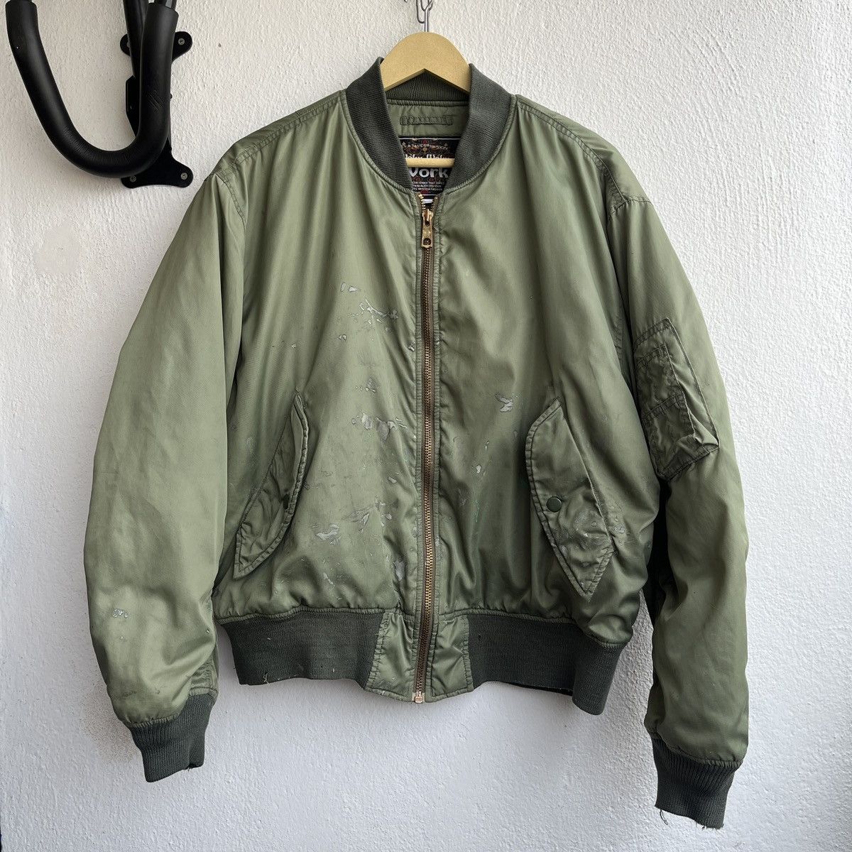 Toyo Enterprises VINTAGE DISTRESSED BOMBER WAKU WAKU WORK TOYO ENTERPRISE Size US L / EU 52-54 / 3 - 1 Thumbnail
