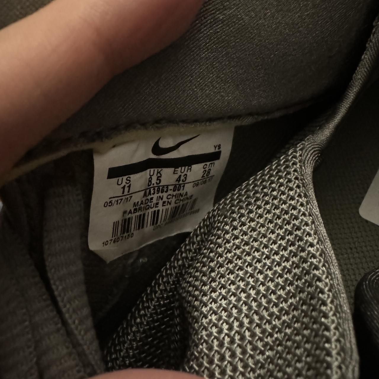 Nike Foamposite “Shine” size 9m/11w Size US 9 / EU 42 - 9 Thumbnail