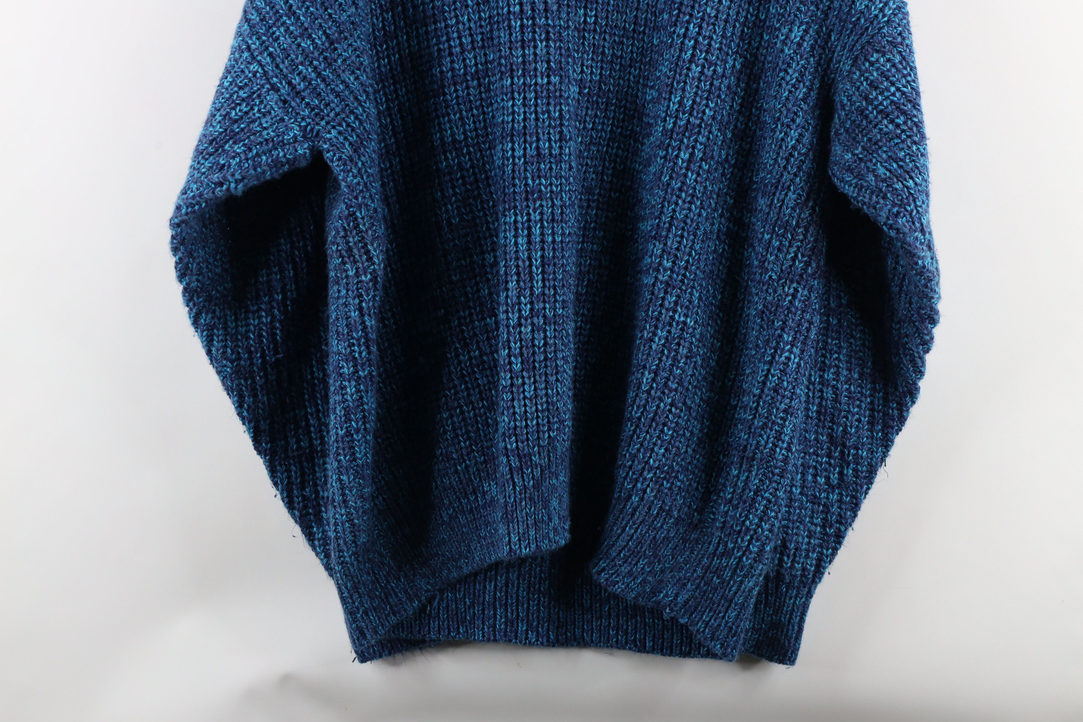 Vintage Vintage 90s Streetwear Ribbed Knit Crewneck Sweater Blue Size US XL / EU 56 / 4 - 7 Thumbnail