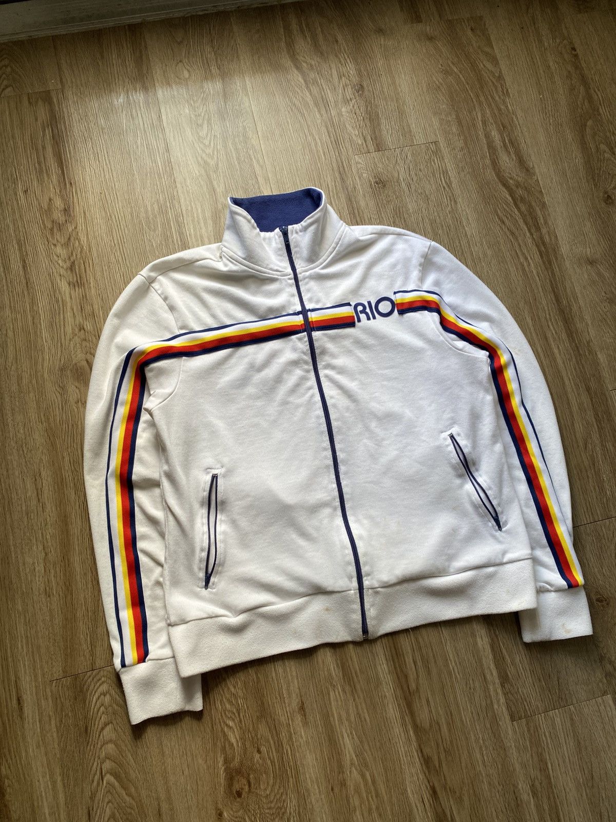 Guess Y2K Guess Rio Brazil Zip Up Track Jacket Size US XL / EU 56 / 4 - 4 Thumbnail
