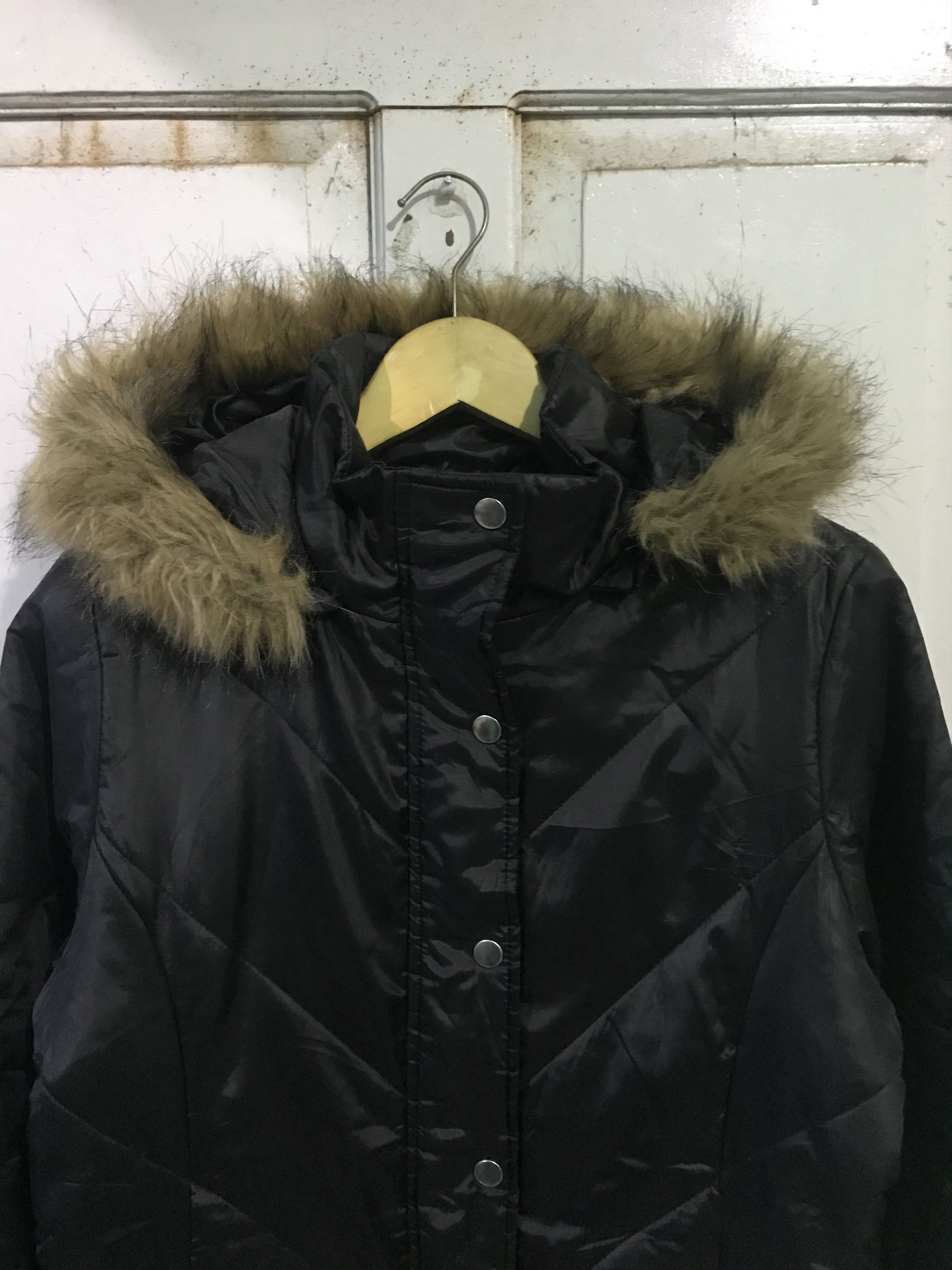 Japanese Brand Vkei style down fur jacket Size S / US 4 / IT 40 - 3 Thumbnail