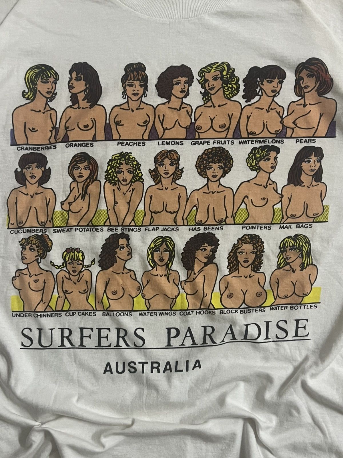 Vintage Vintage 90's Surfer Paradise Australia Boob Size L Size US L / EU 52-54 / 3 - 3 Thumbnail