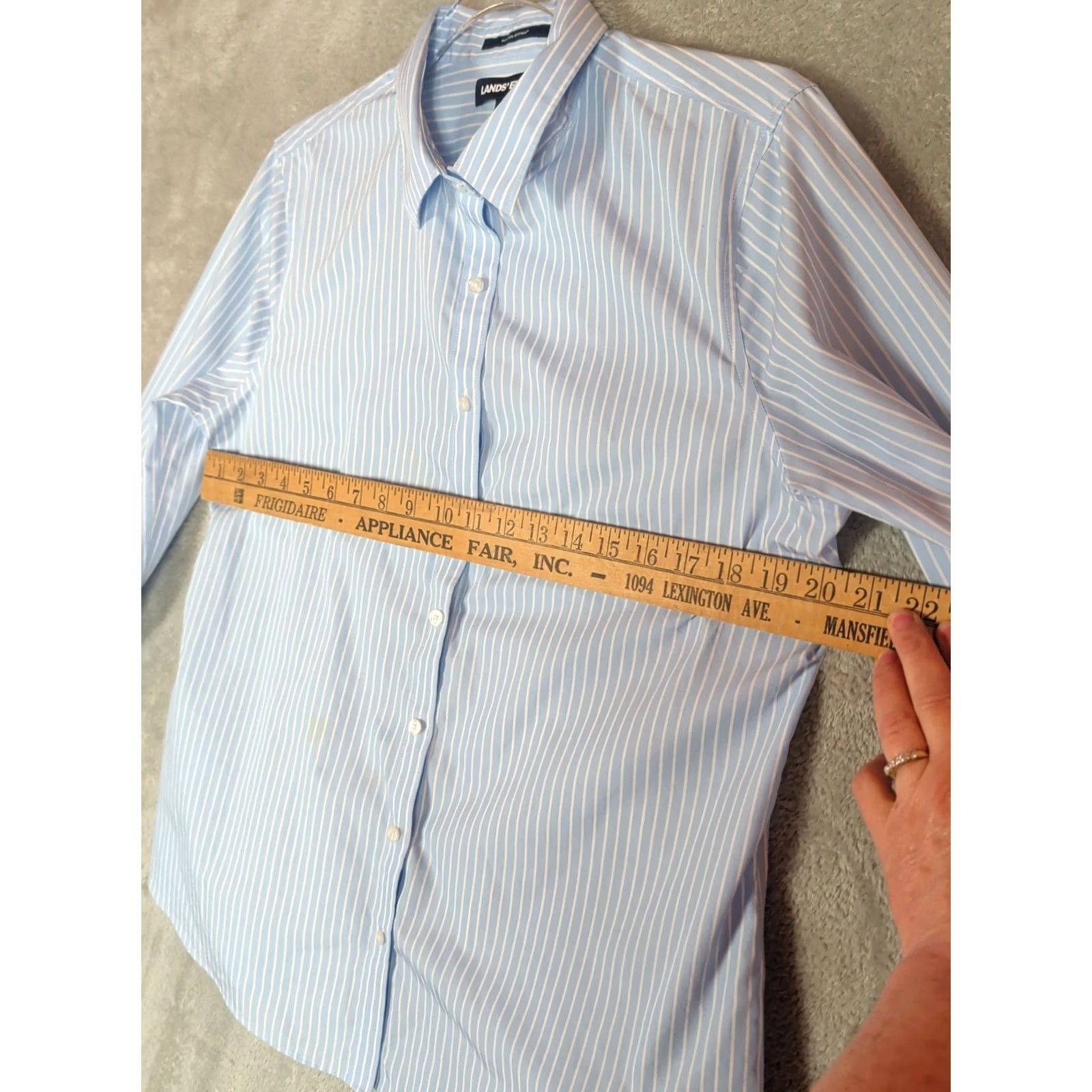 Lands' End Lands' End Shirt Womens 12 Blue Striped No Iron Supima Button Front Long Sleeve Size XL / US 12-14 / IT 48-50 - 6 Thumbnail
