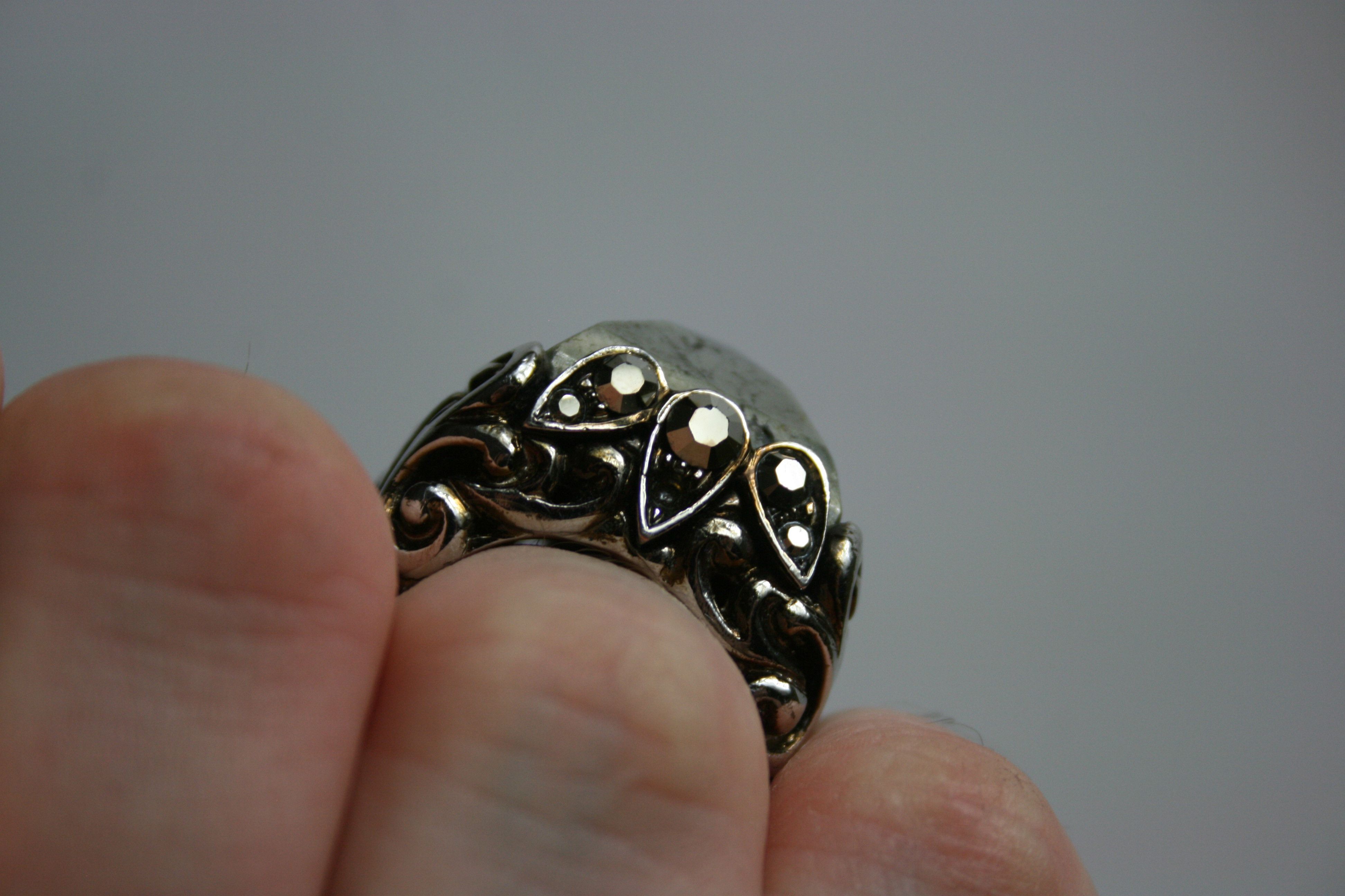Roberto Cavalli 00S Pyrite Barocco Ring Vintage Size ONE SIZE - 7 Thumbnail