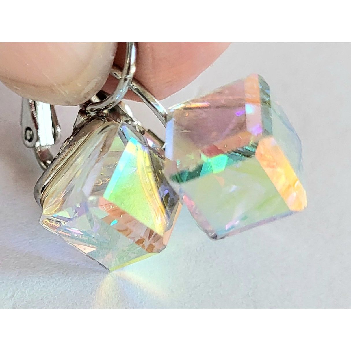 Other Aurora Borealis Crystal Pierced Earrings Size ONE SIZE - 1 Thumbnail