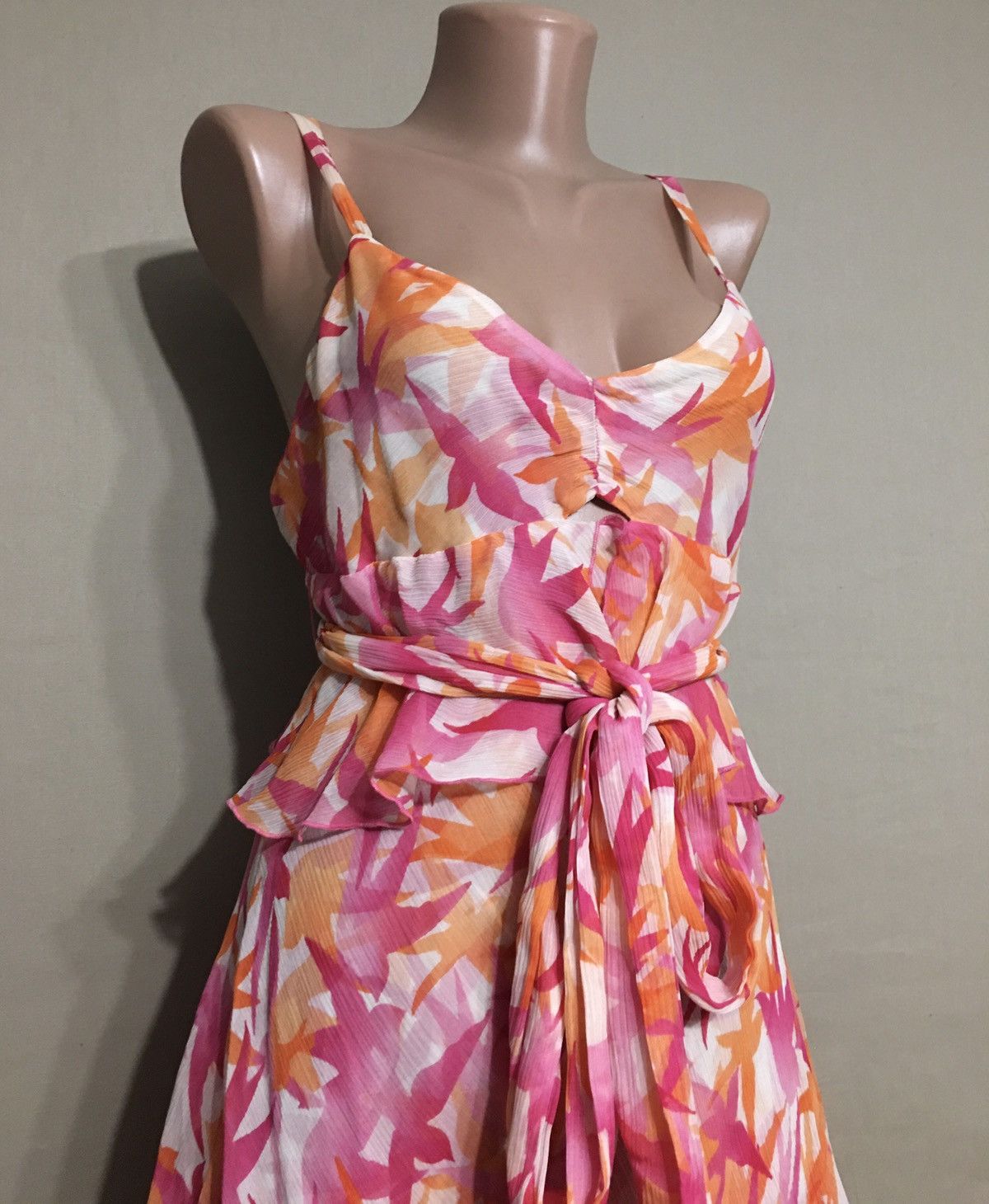 Diane von Furstenberg Diane Von Furstenberg Silk Pink & Orange Pretty Dress Size M / US 6-8 / IT 42-44 - 2 Thumbnail