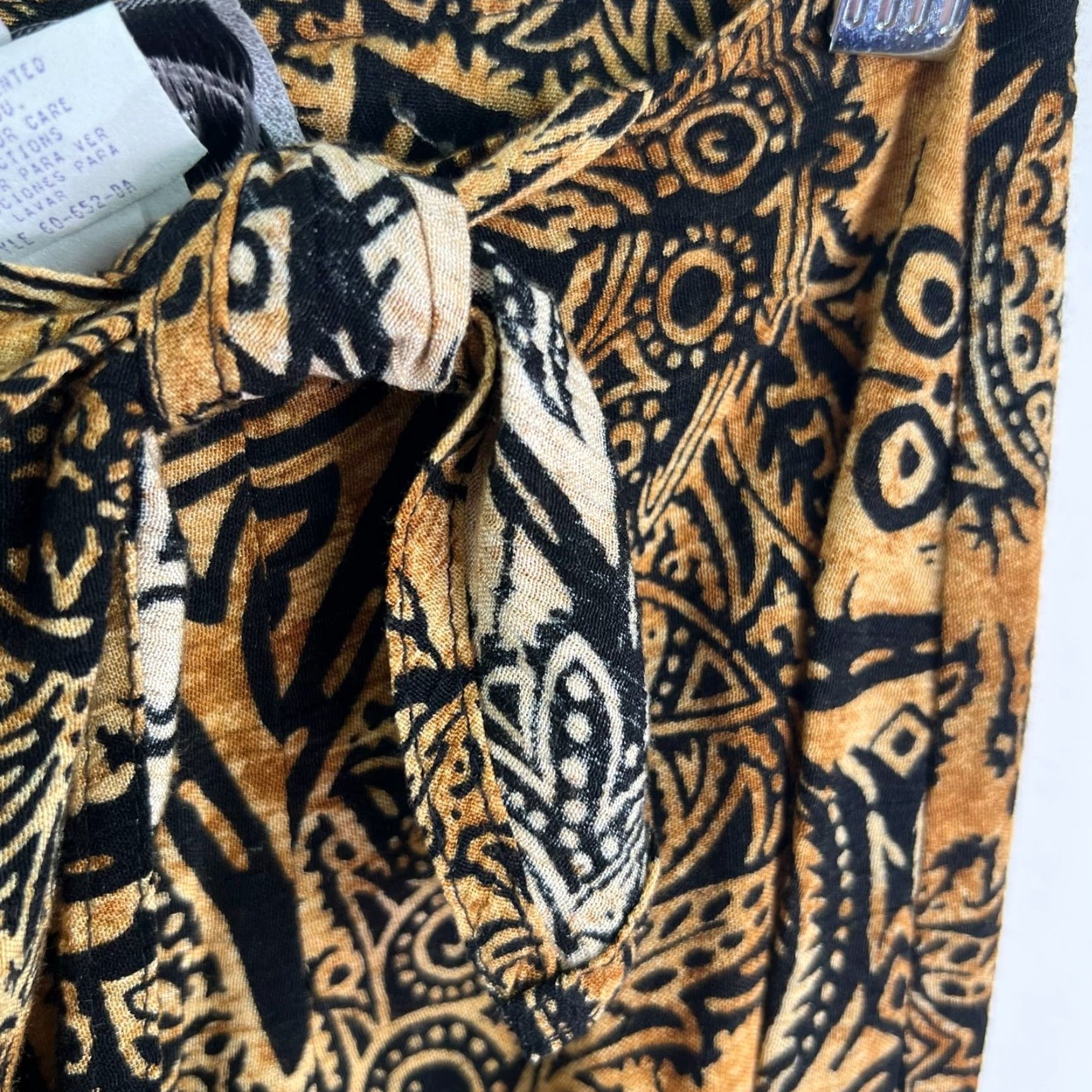 Vintage Stonebridge Skirt Womens Size 12 Maxi Wrap Geometric Brown Gold Rayon Chambray Lightweight 40in Length Size 34" / US 12 / IT 48 - 4 Thumbnail