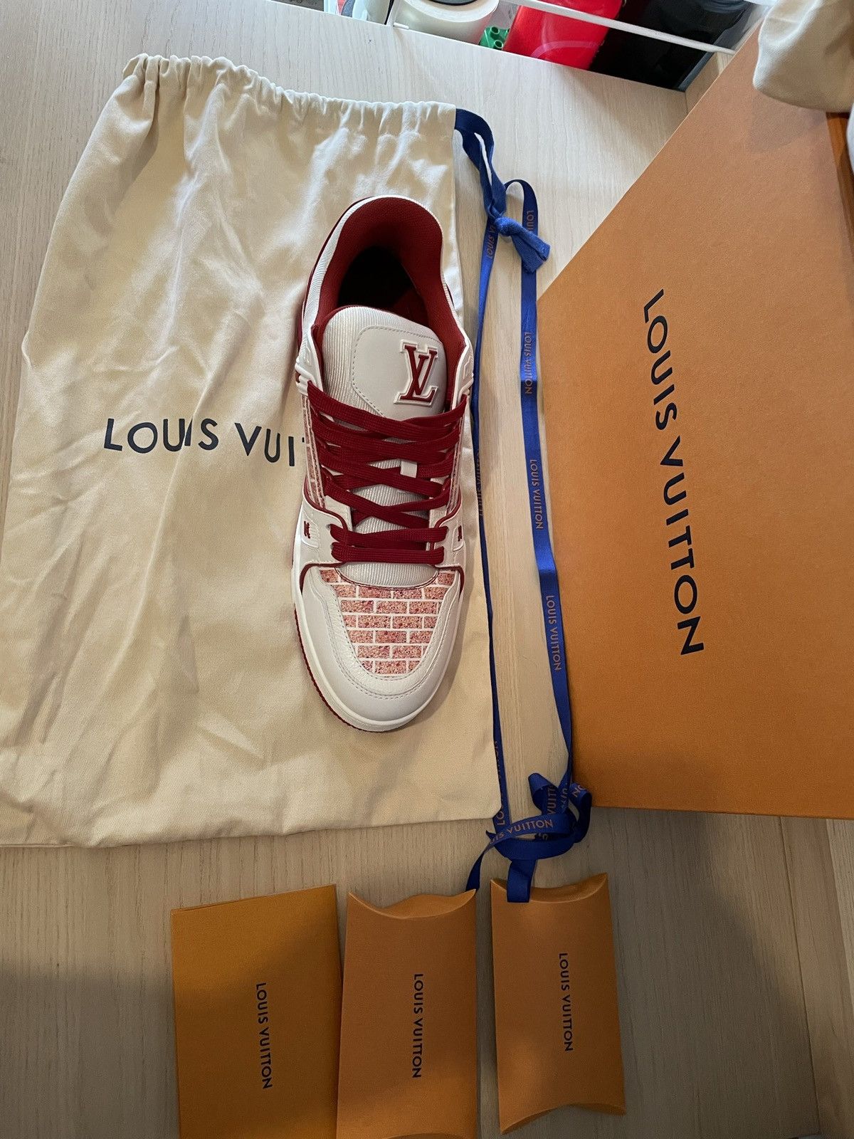 Louis Vuitton Louis Vuitton trainers White Camvas collection Size US 8 / EU 41 - 4 Thumbnail
