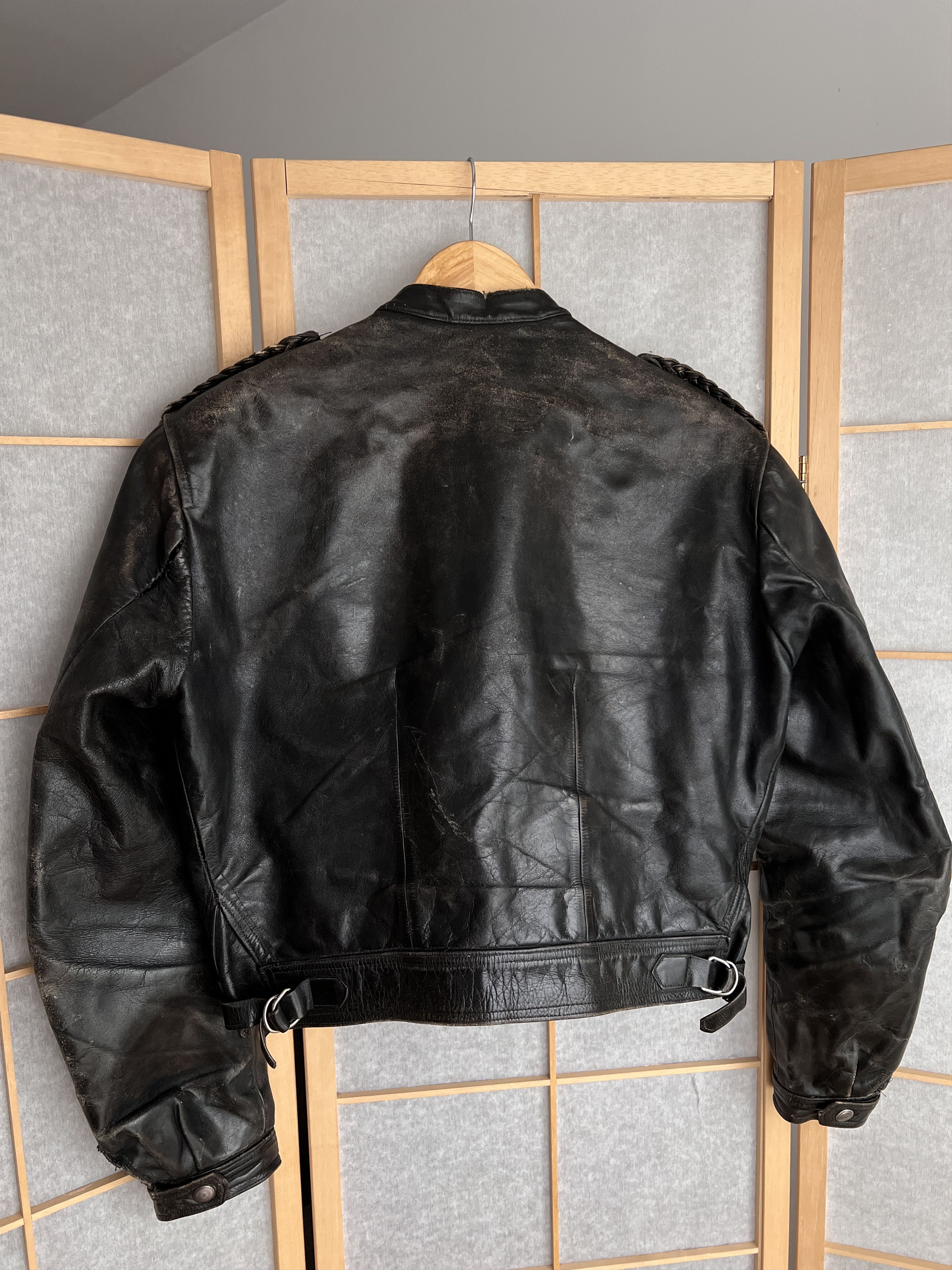 Vintage 90s cropped hard leather jacket faded y2k baggy boxy