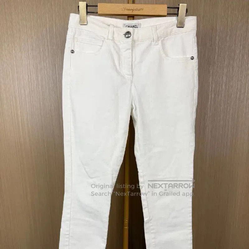 Chanel Chanel White Cotton Ladies Jeans . Size 27" / US 4 / IT 40 - 1 Thumbnail