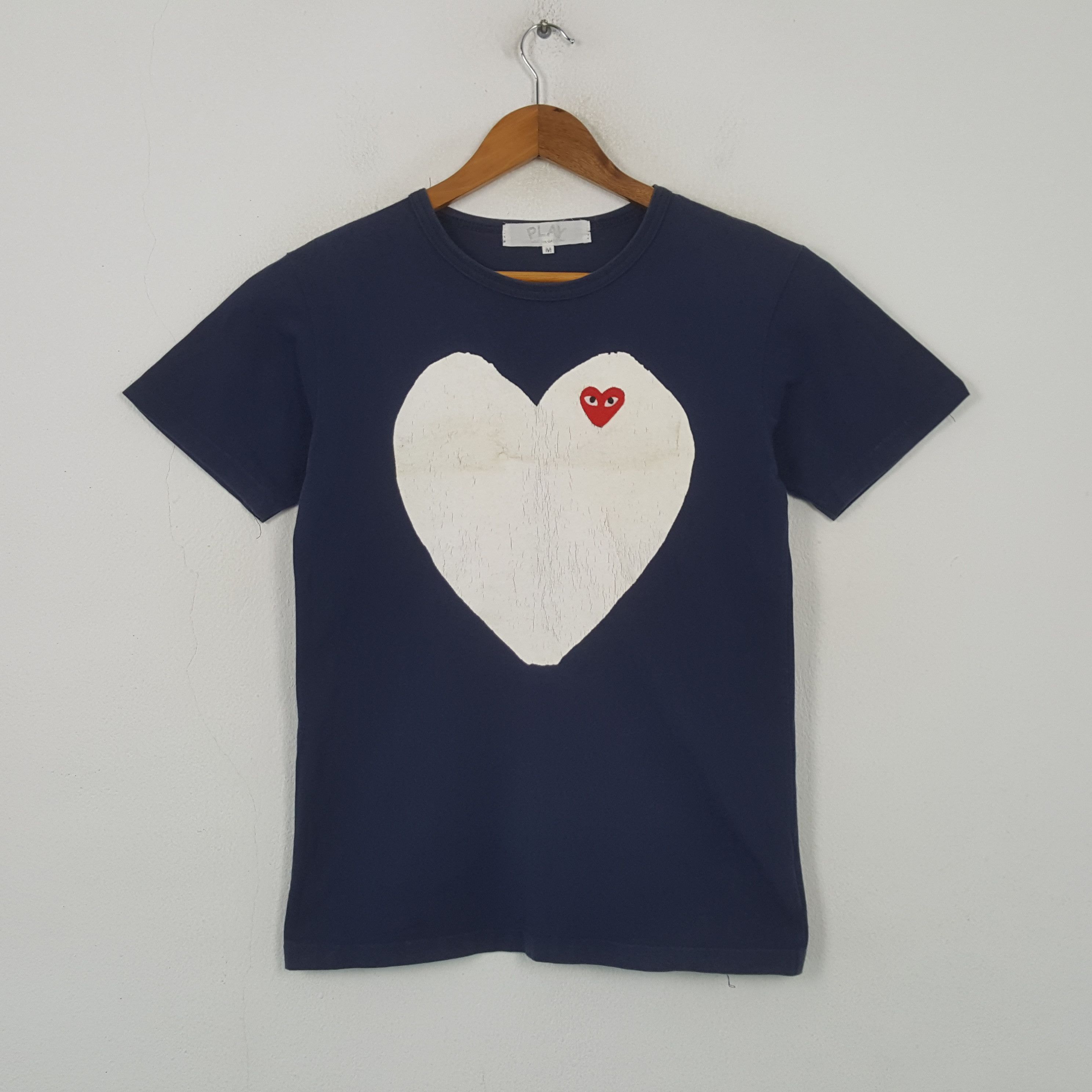 Comme des Garcons PLAY Vintage Comme Des Garçons Japanese Brand T-shirt RR6 Size US S / EU 44-46 / 1 - 1 Thumbnail
