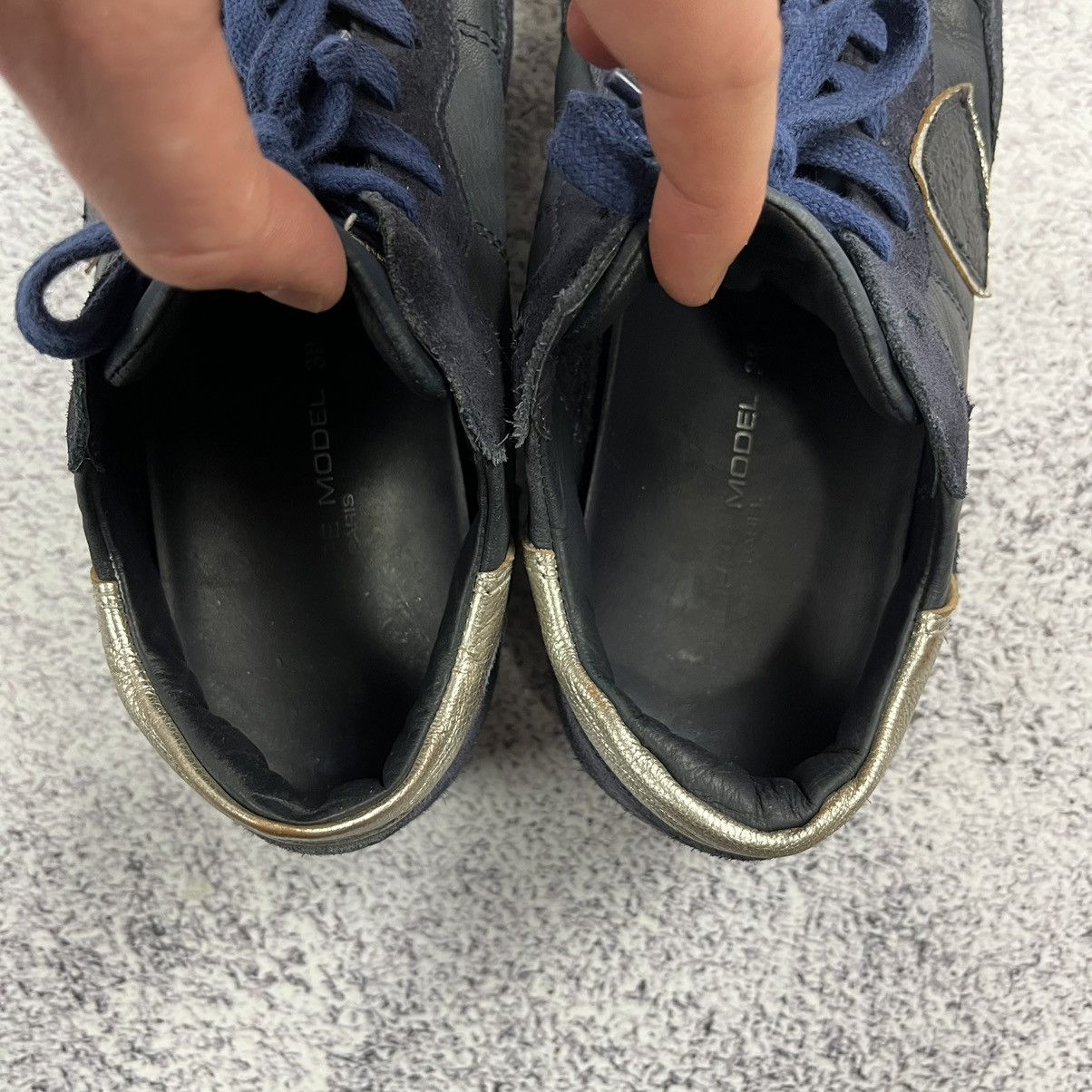 Designer × Philippe Model Philippe Model sneakers spry blue silver 38 luxury Size US 7.5 / IT 37.5 - 11 Thumbnail